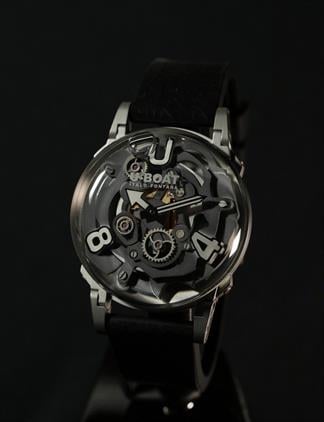 U-BOAT 3354 Erkek Kol Saati