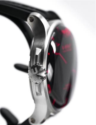 U-BOAT 8465/B Erkek Kol Saati