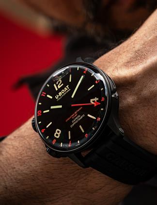 U-BOAT 8841/B Erkek Kol Saati