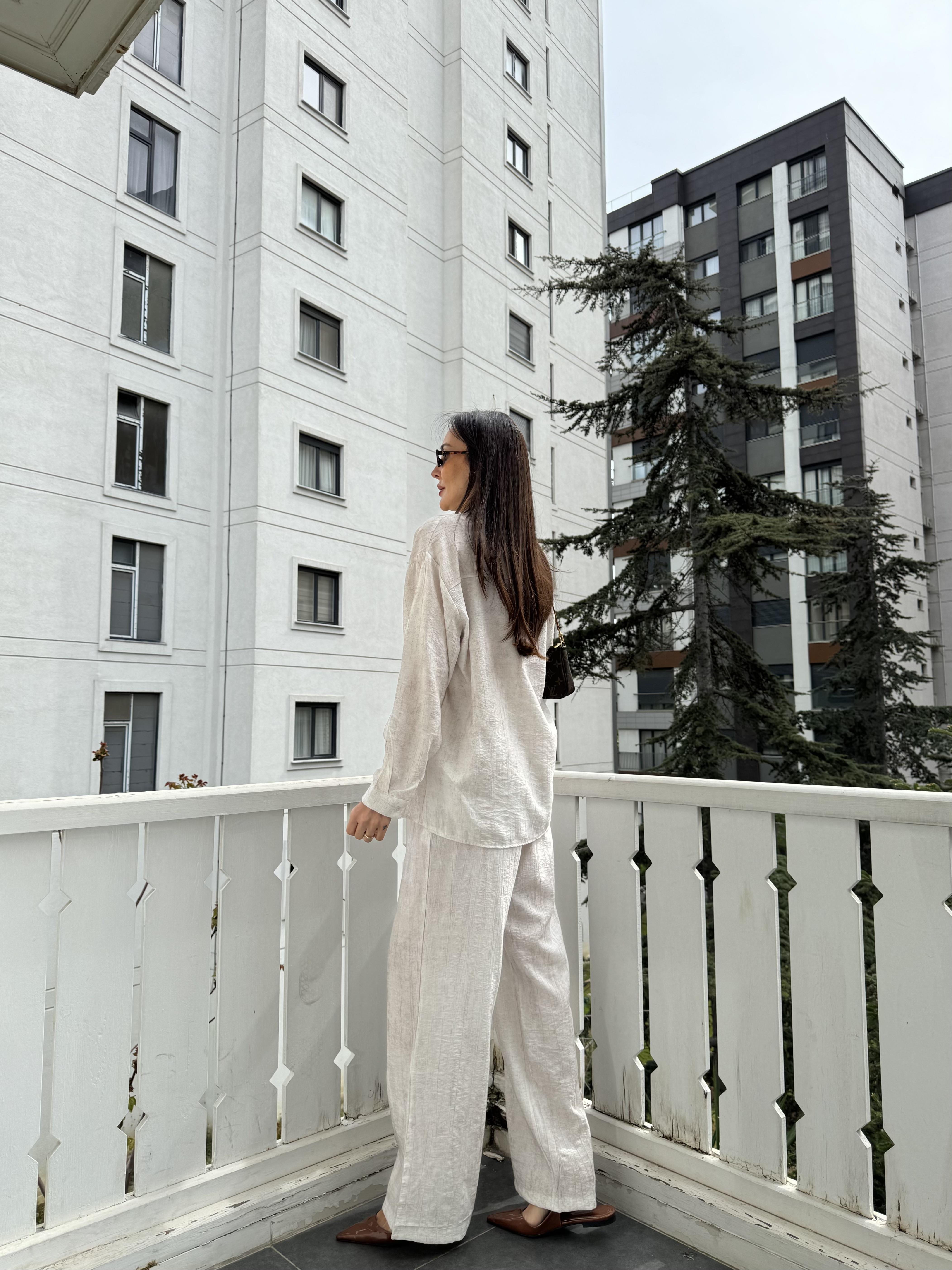 Bej Kırçıllı Gömlek Pantolon Takım