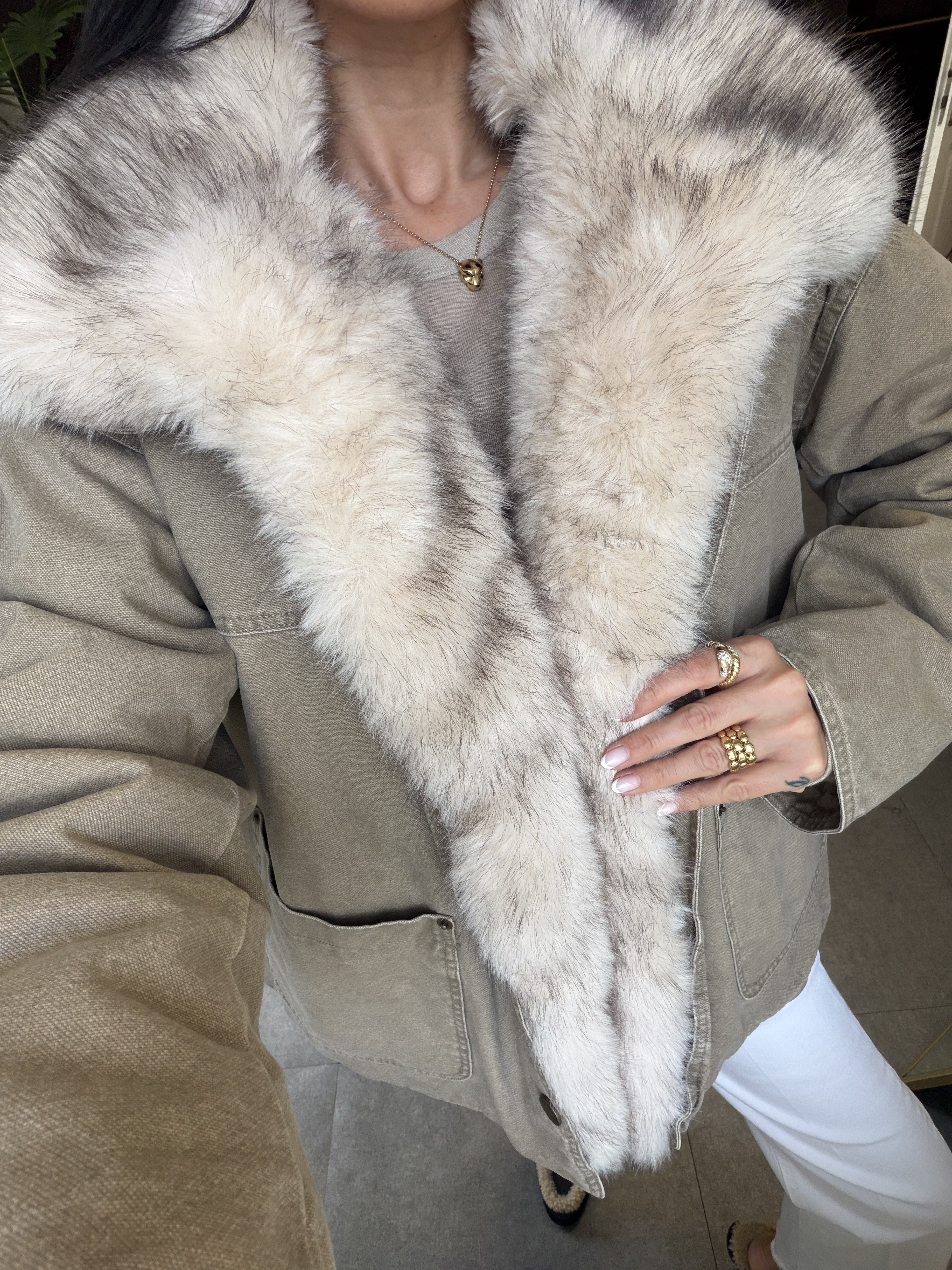Bej Oversize Kürk Garnili Mont