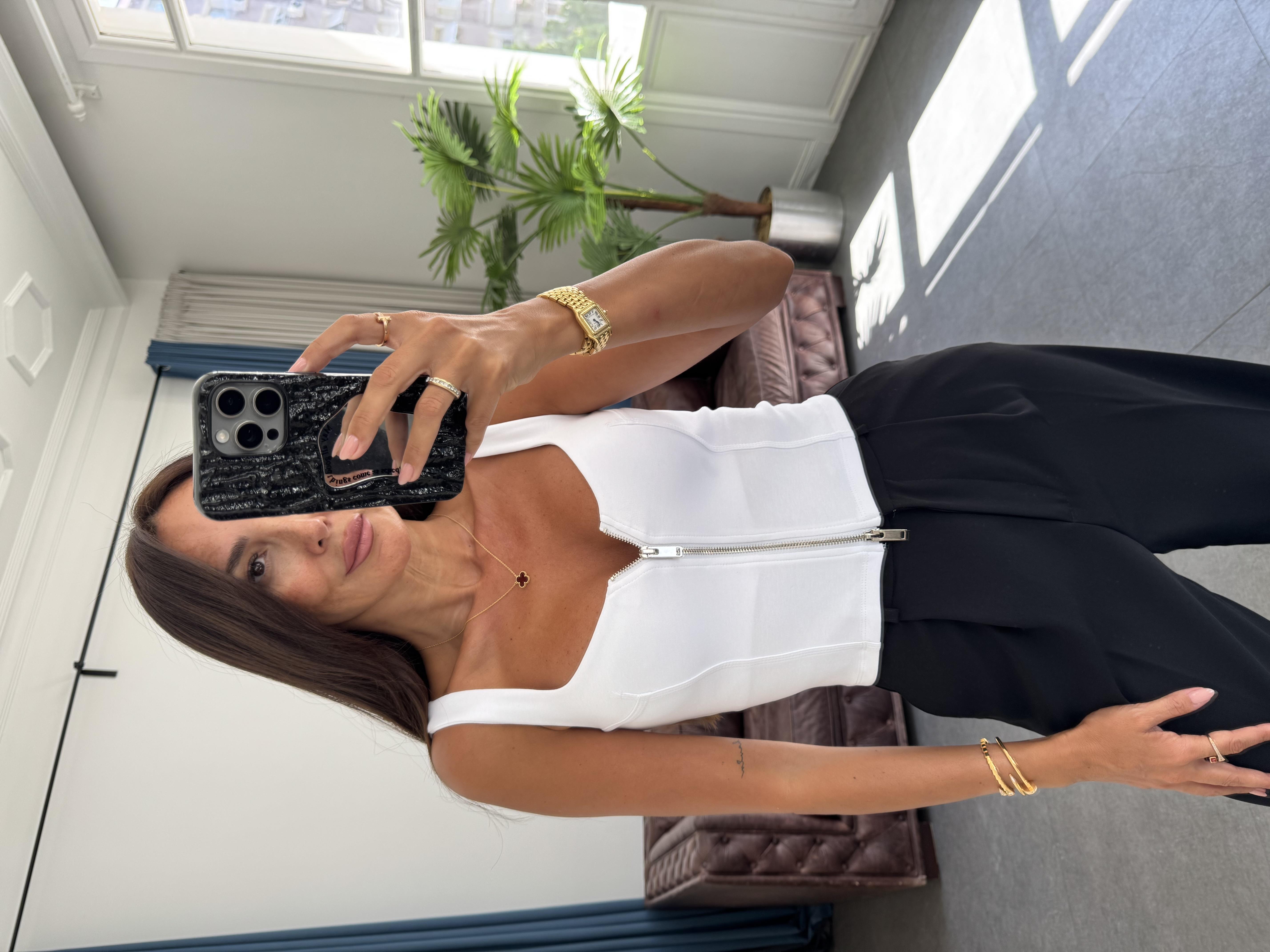 Beyaz Fermuarlı Top Bluz