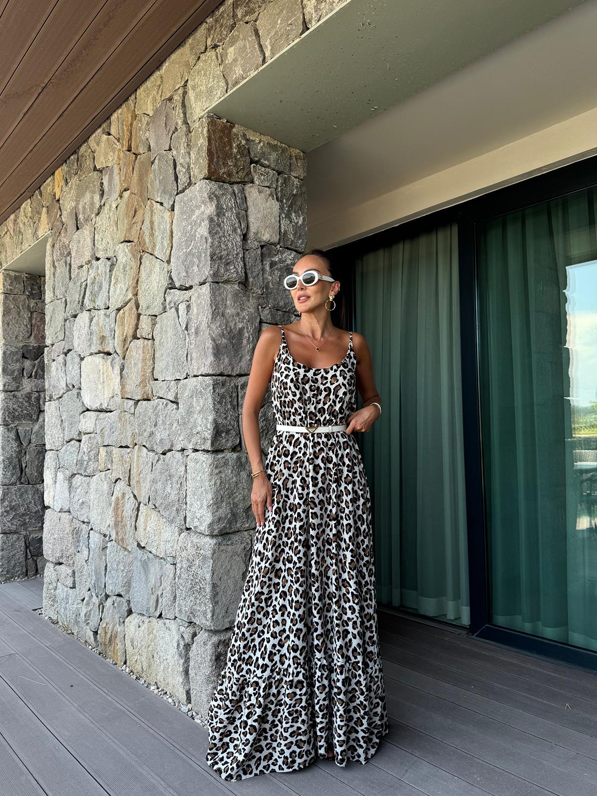 Beyaz Leopar Volanlı Maxi Boy Elbise