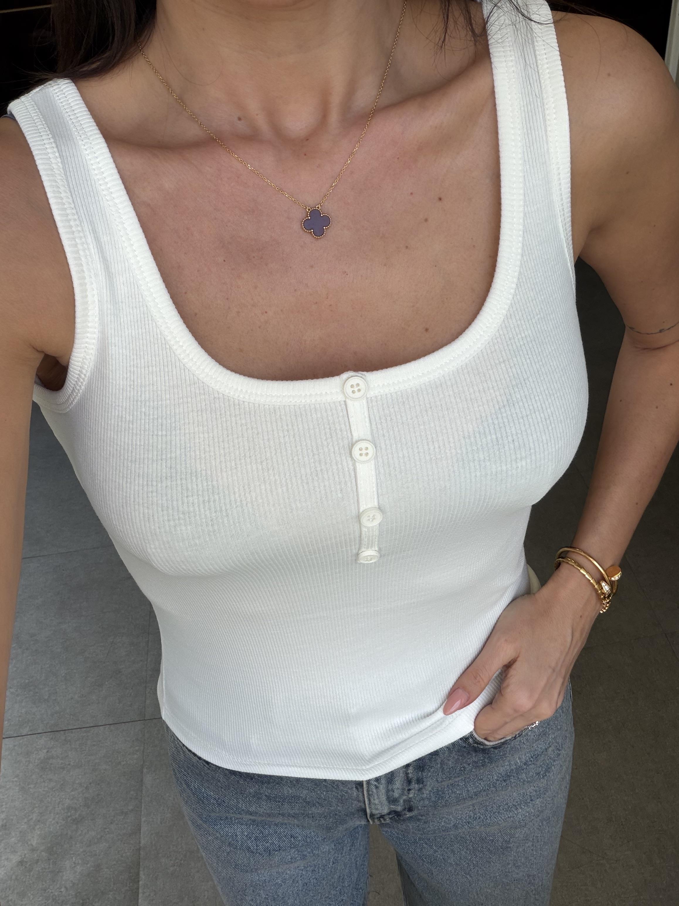 Beyaz Önden Düğmeli Atlet Bluz