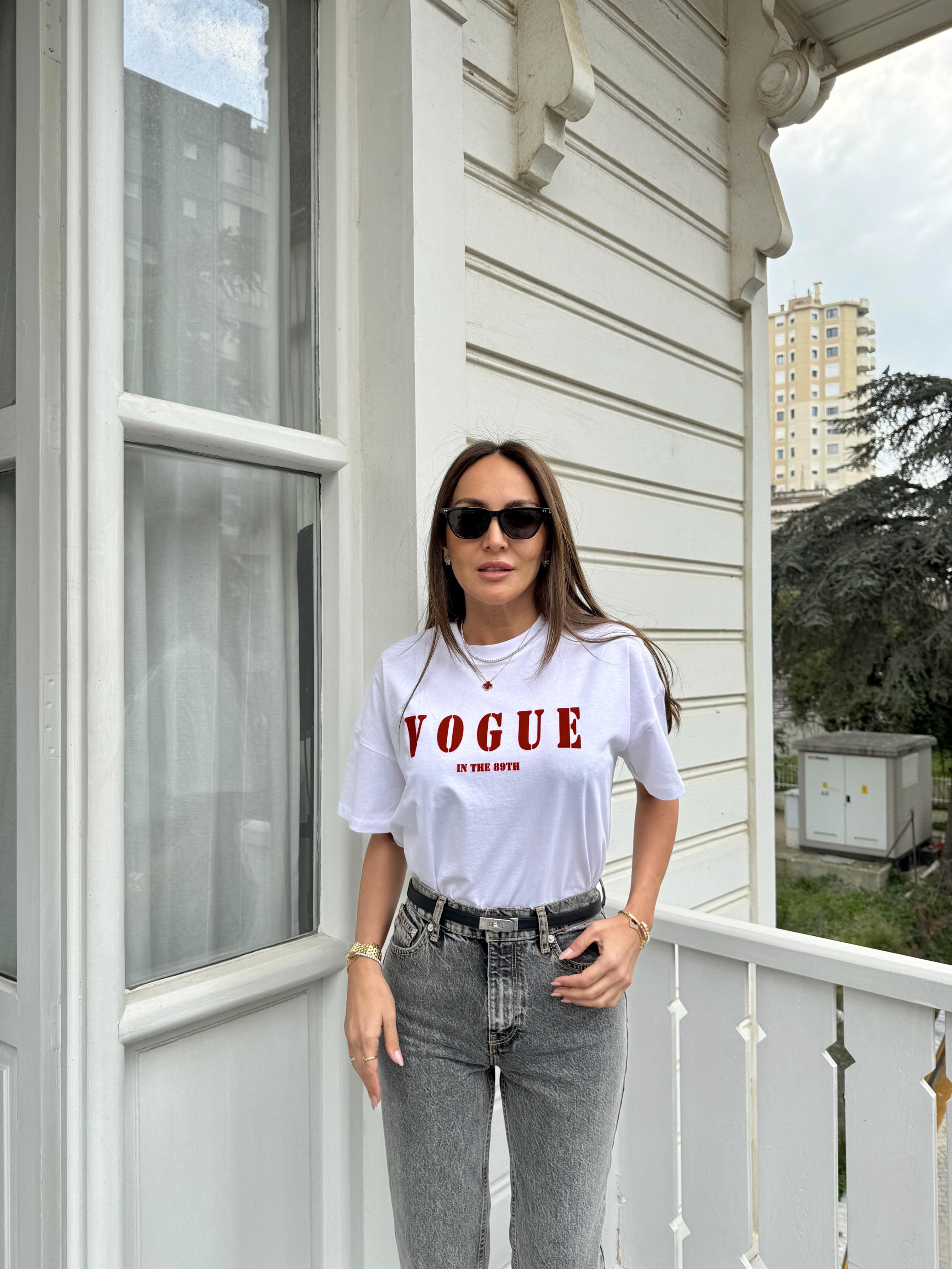 Beyaz Vogue Tshirt