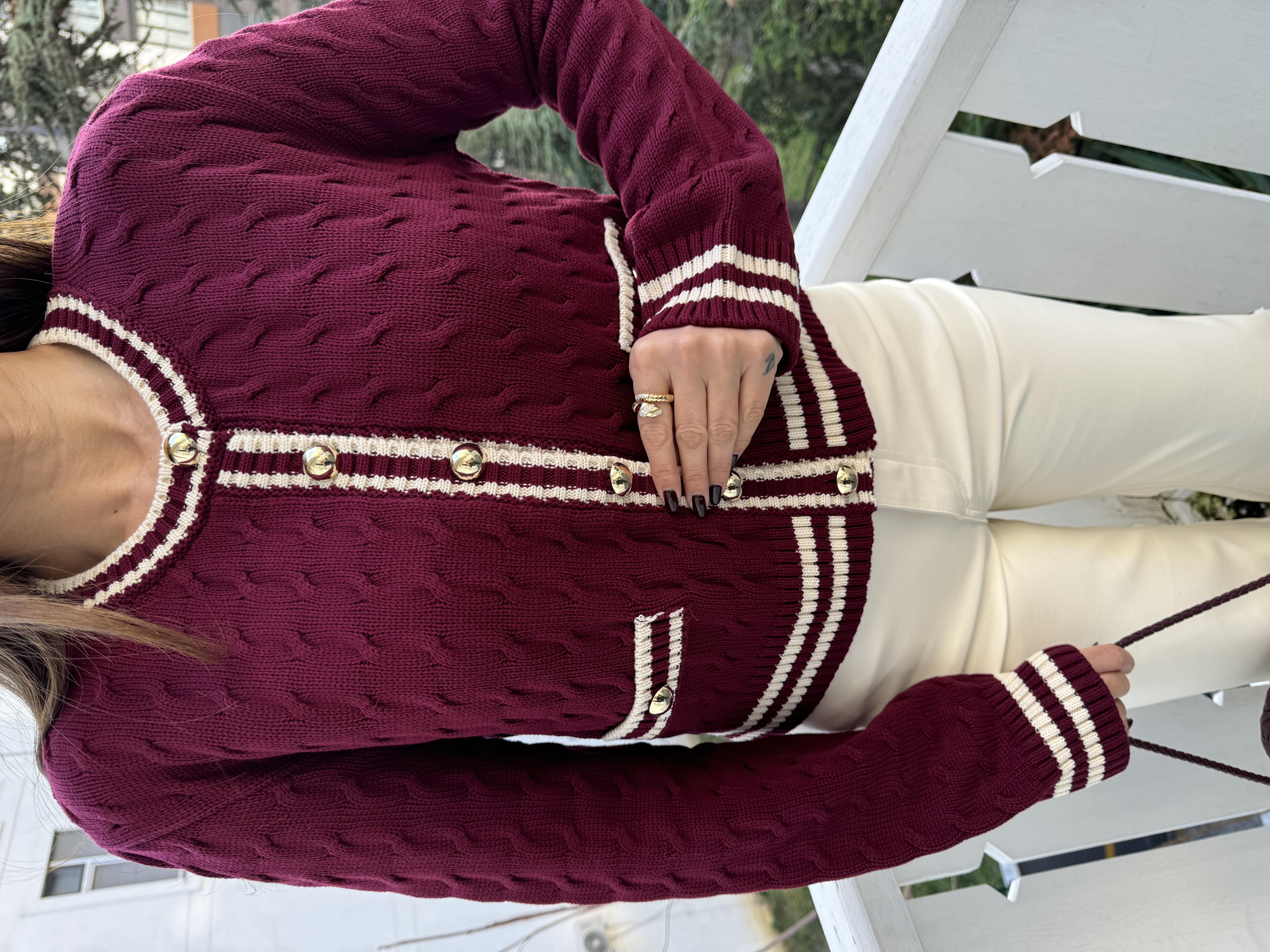 Bordo Bisiklet Yaka Çizgili Düğmeli Triko Hırka