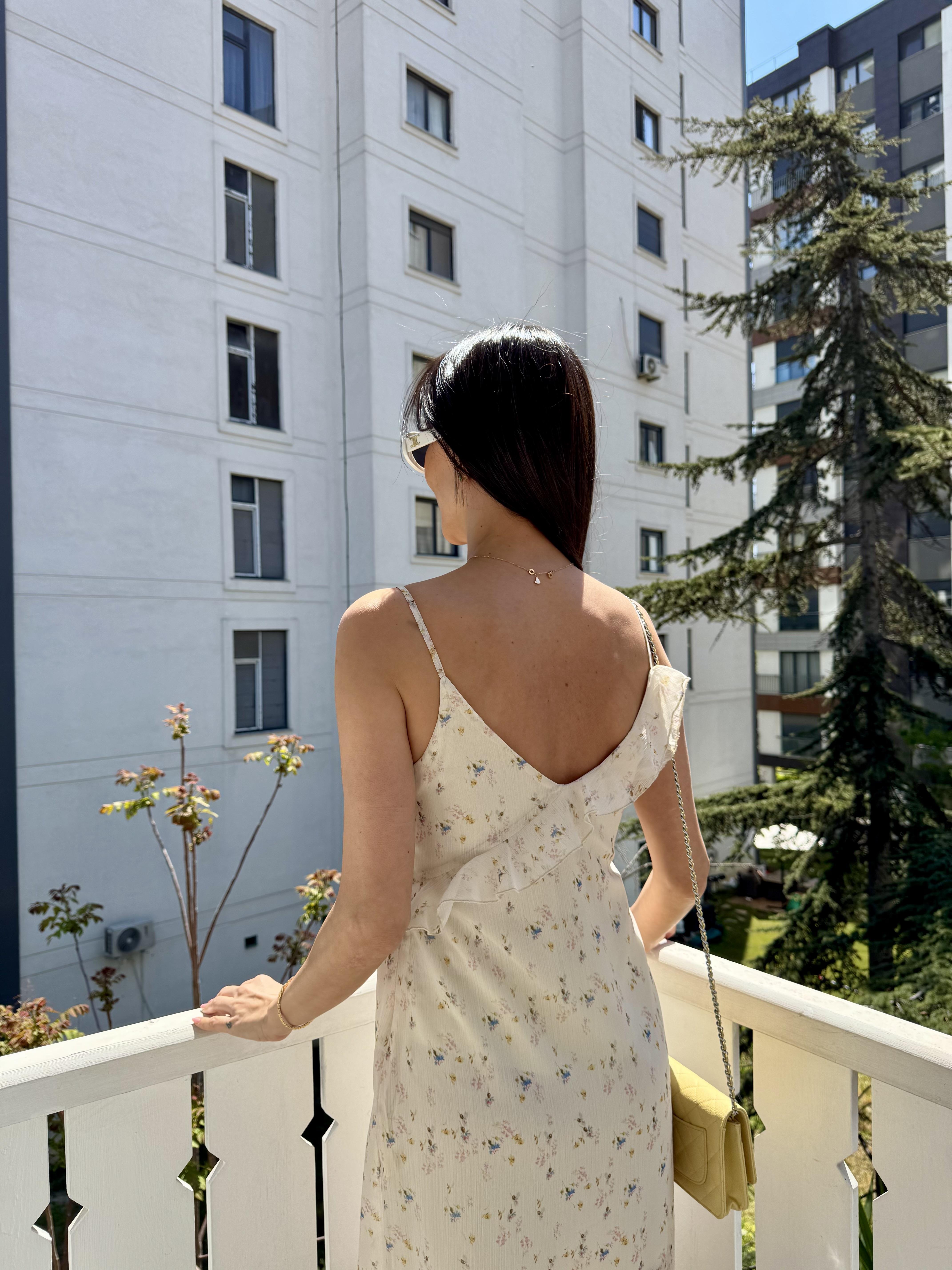 Ekru Çıtır Desenli Şifon Elbise