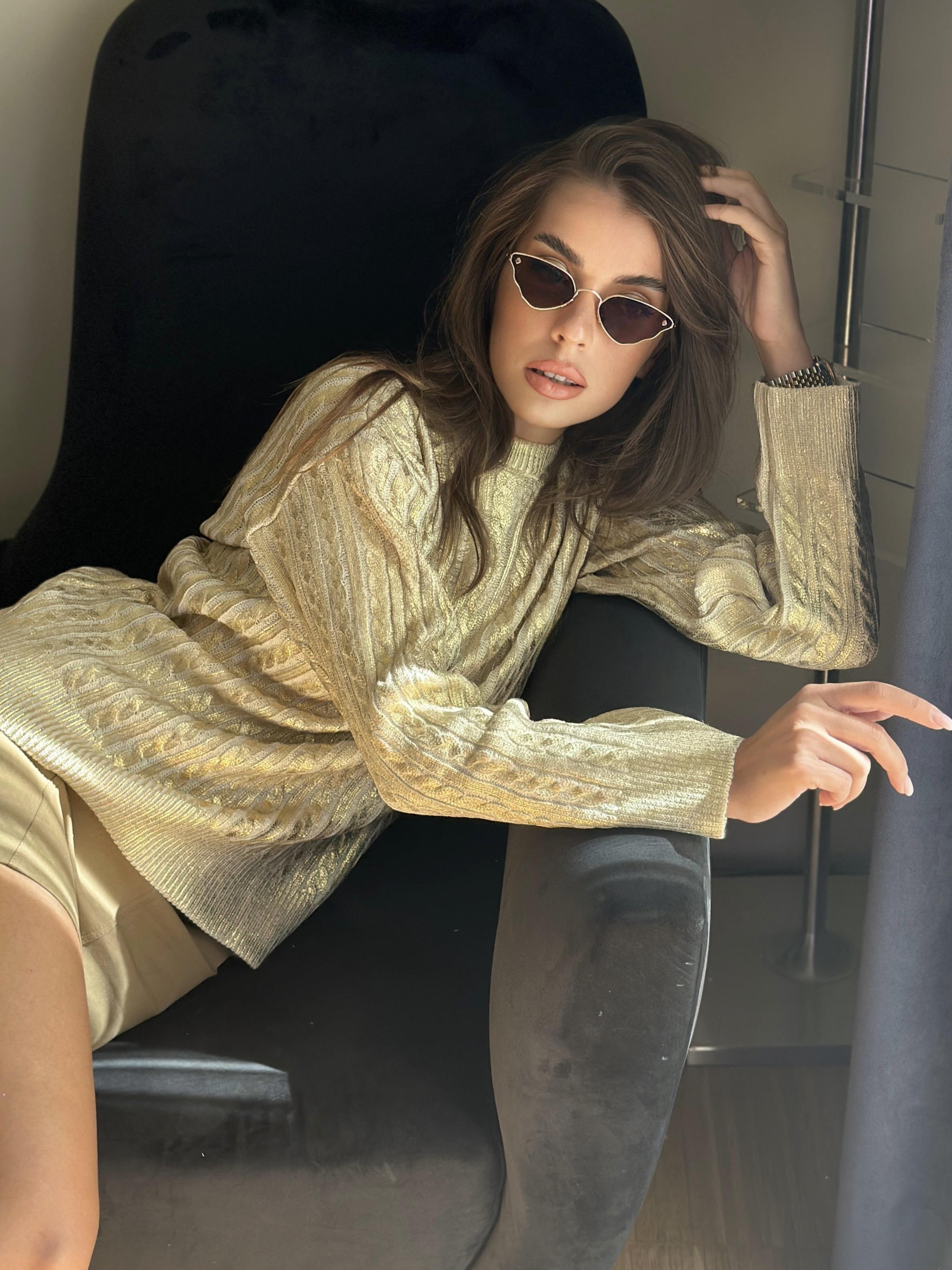 Gold Baskılı Triko Kazak