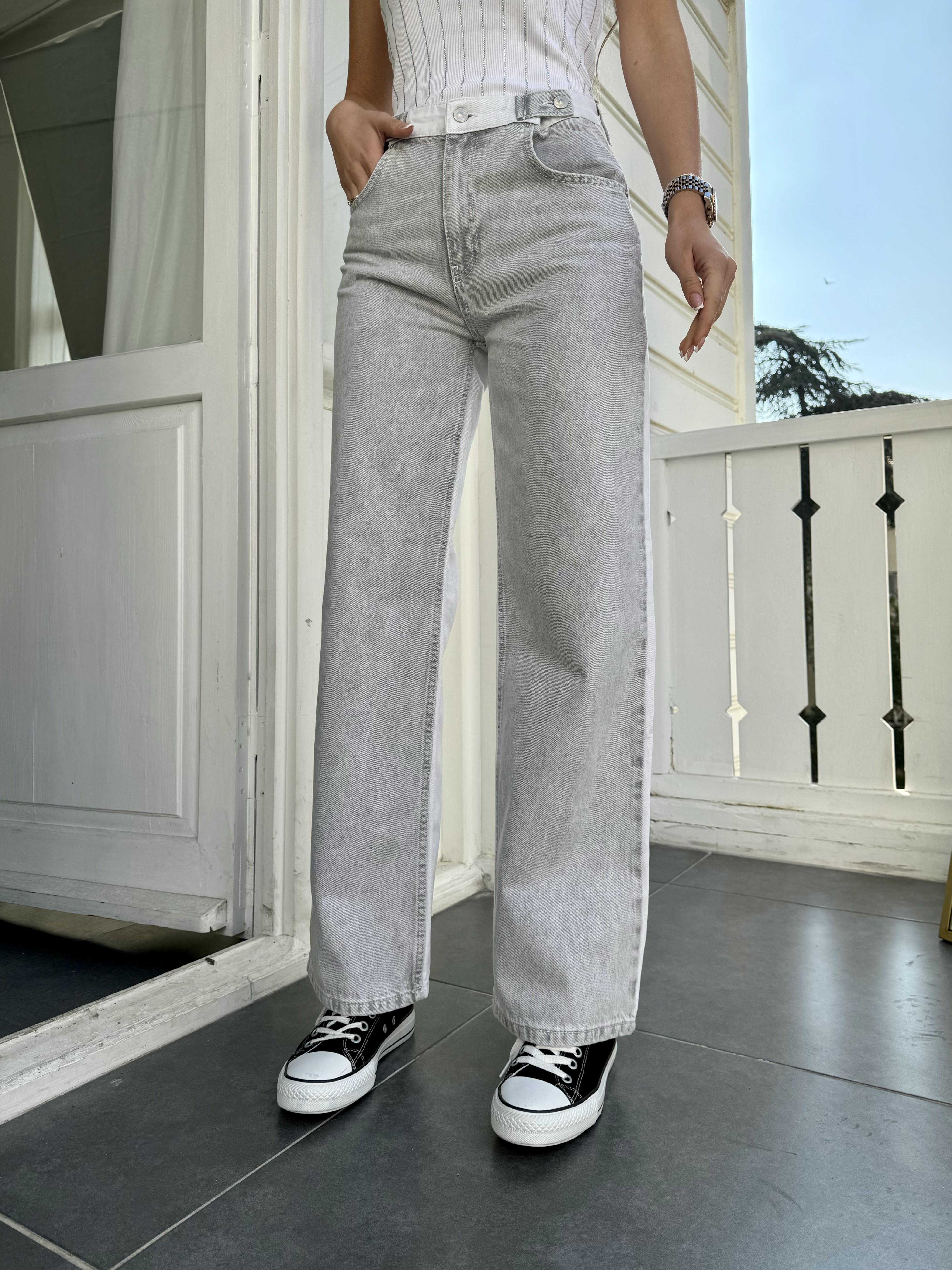 Gri Bel Detaylı Jean Pantolon