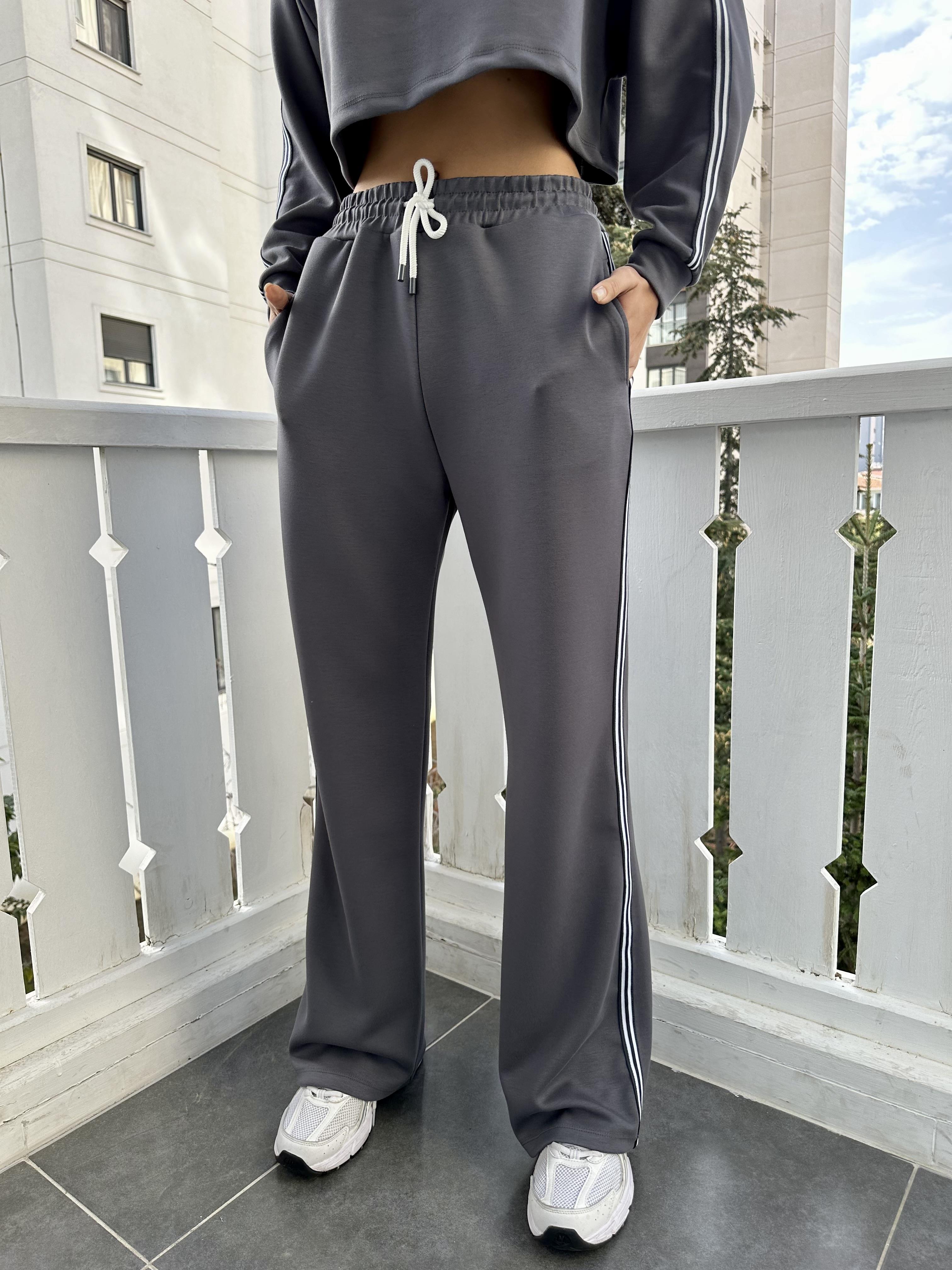 Gri Kadın Eşofman Takım