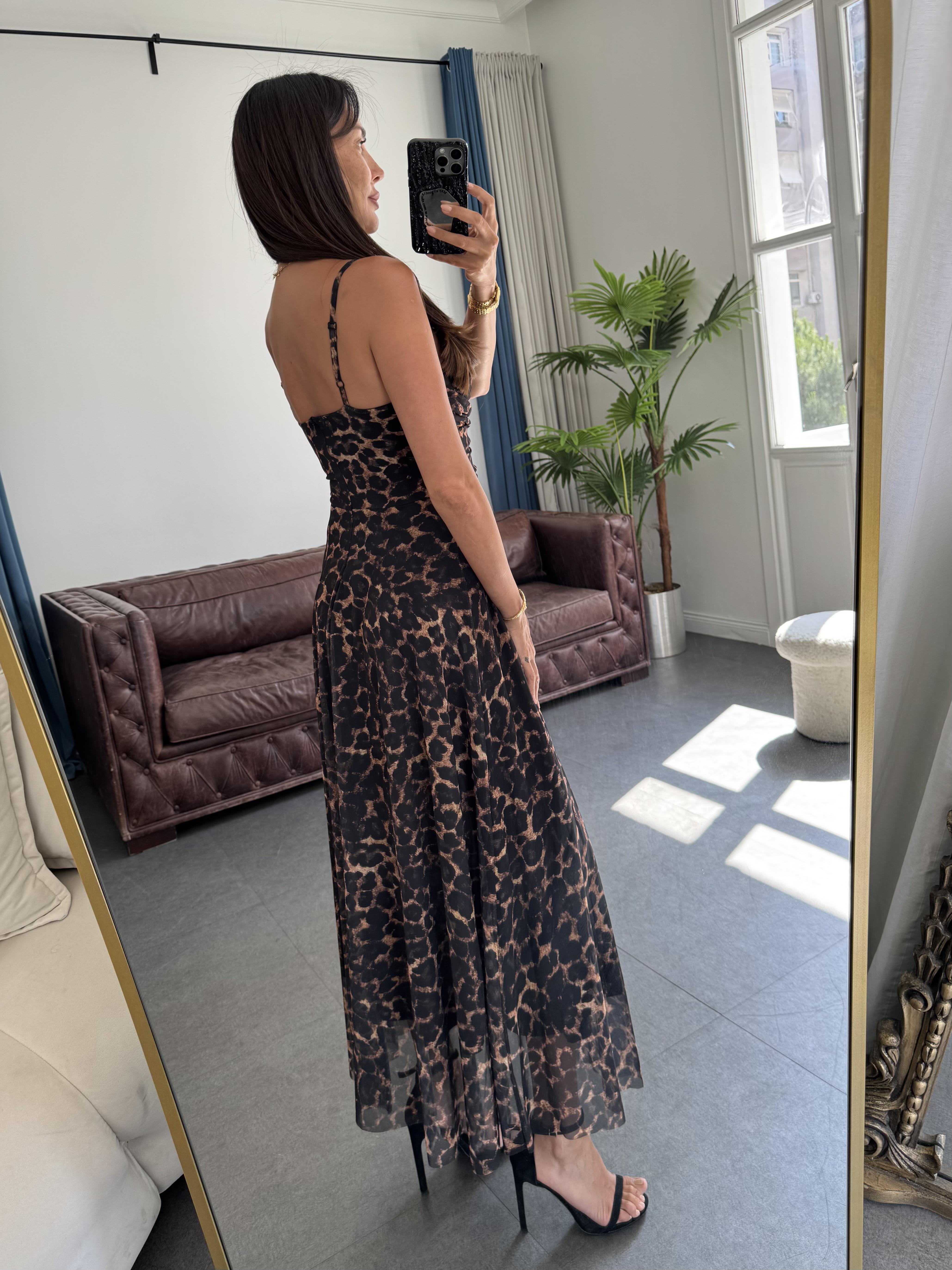 Kahve Askılı Leopar Elbise