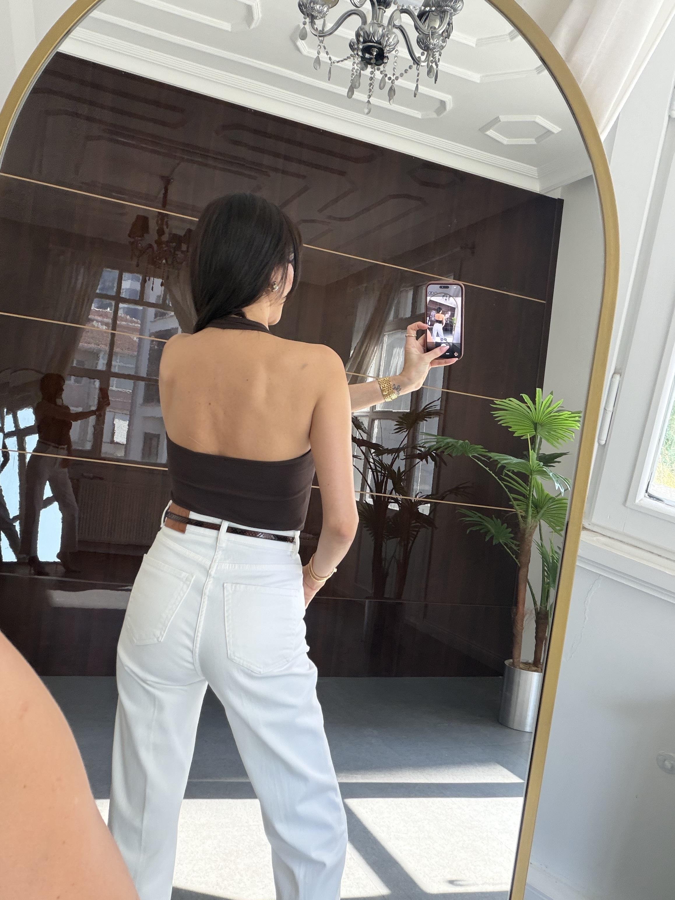 Kahve Halter Kesim Fitted Bluz