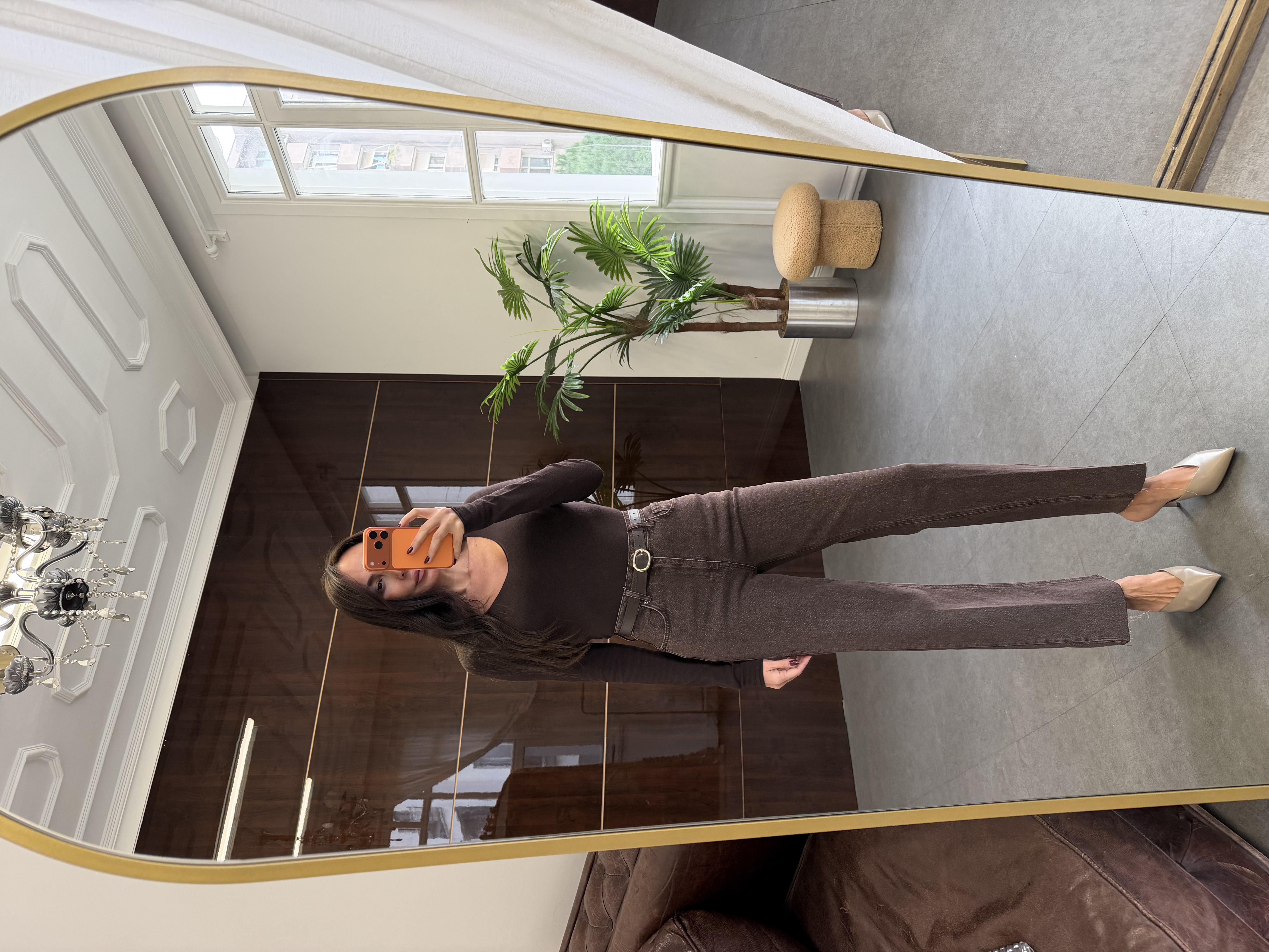 Kahve Kemerli Straight Düz Kesim Jean