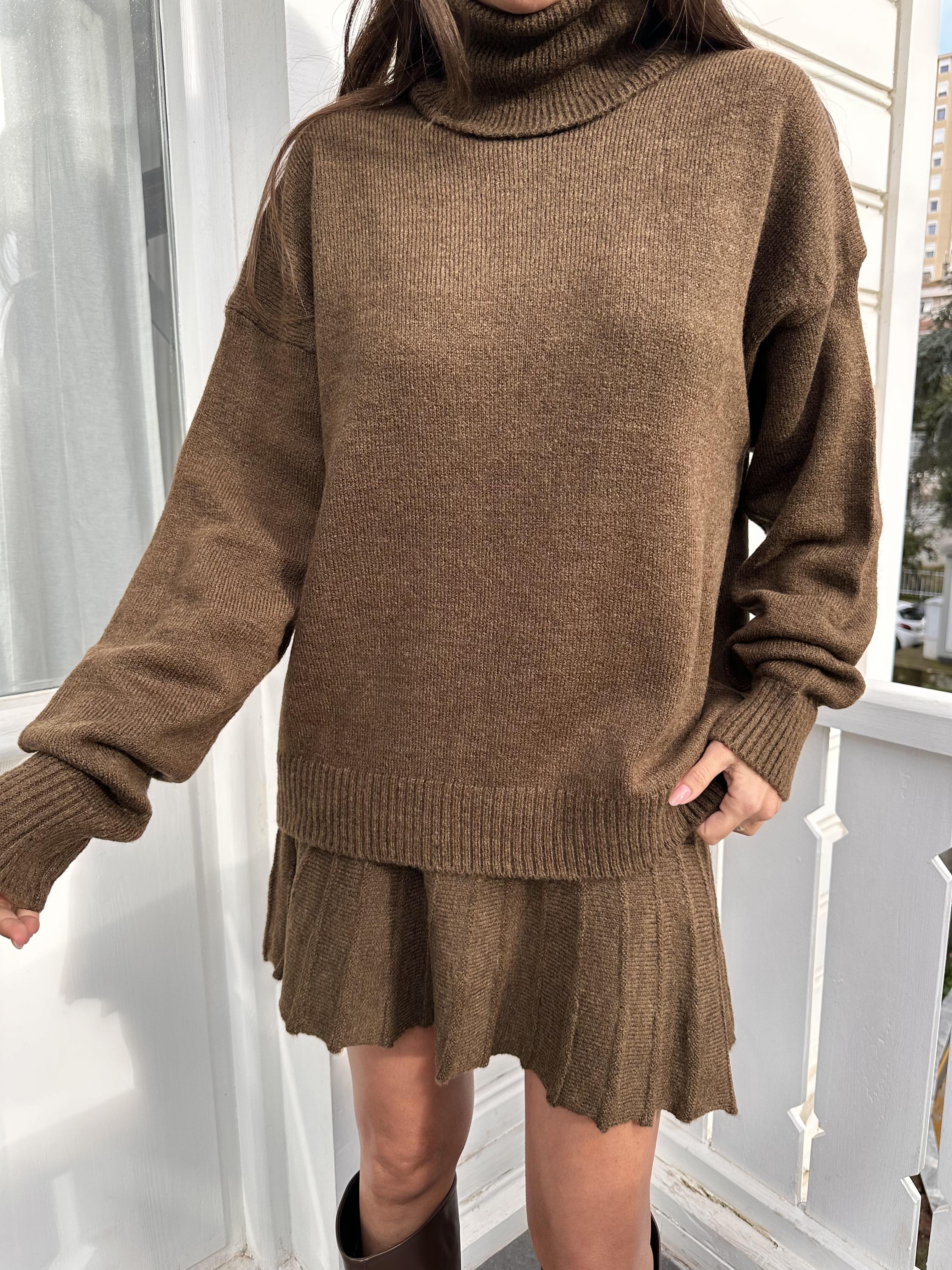 Kahve Triko Etek Takım