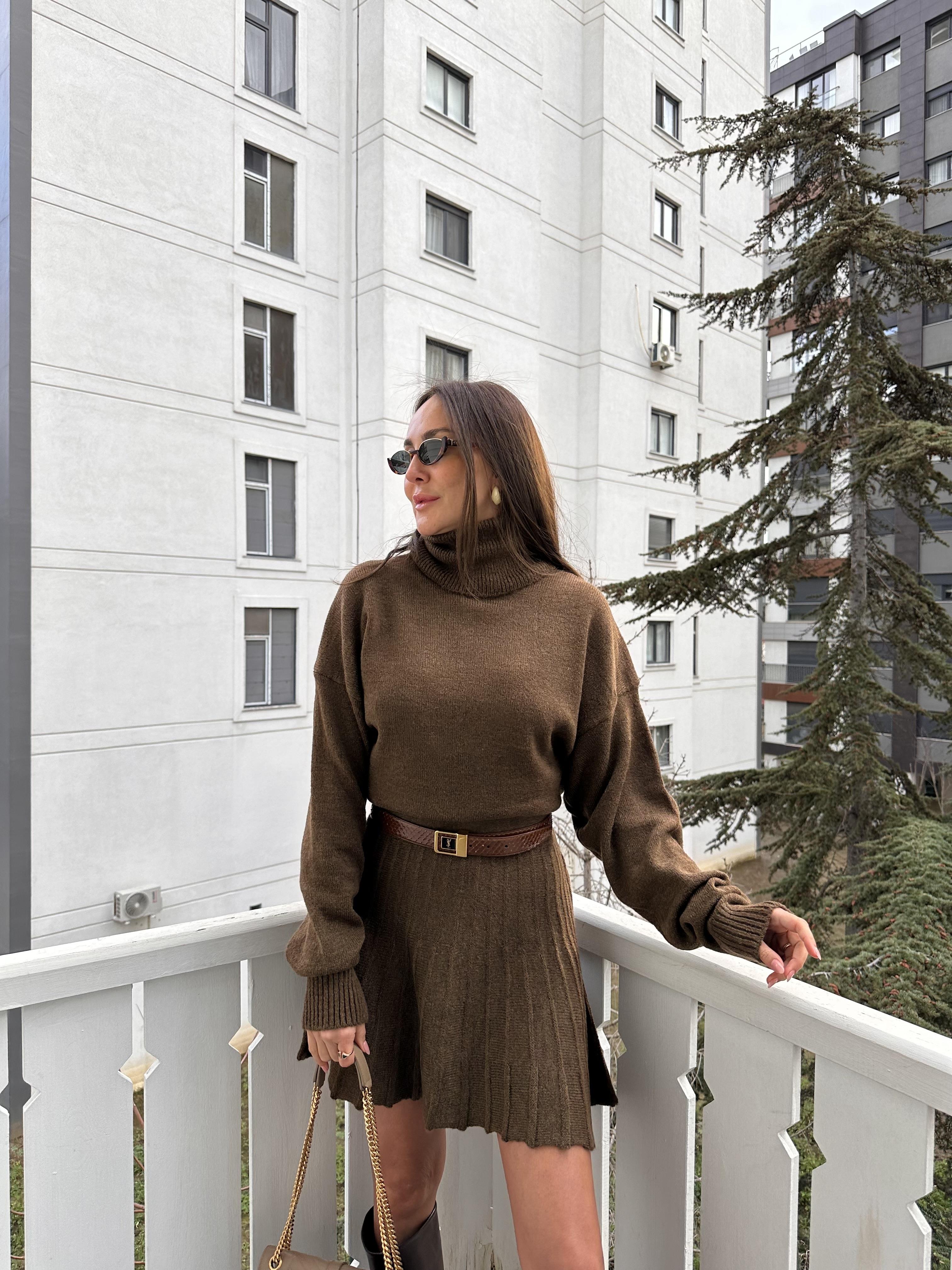 Kahve Triko Etek Takım