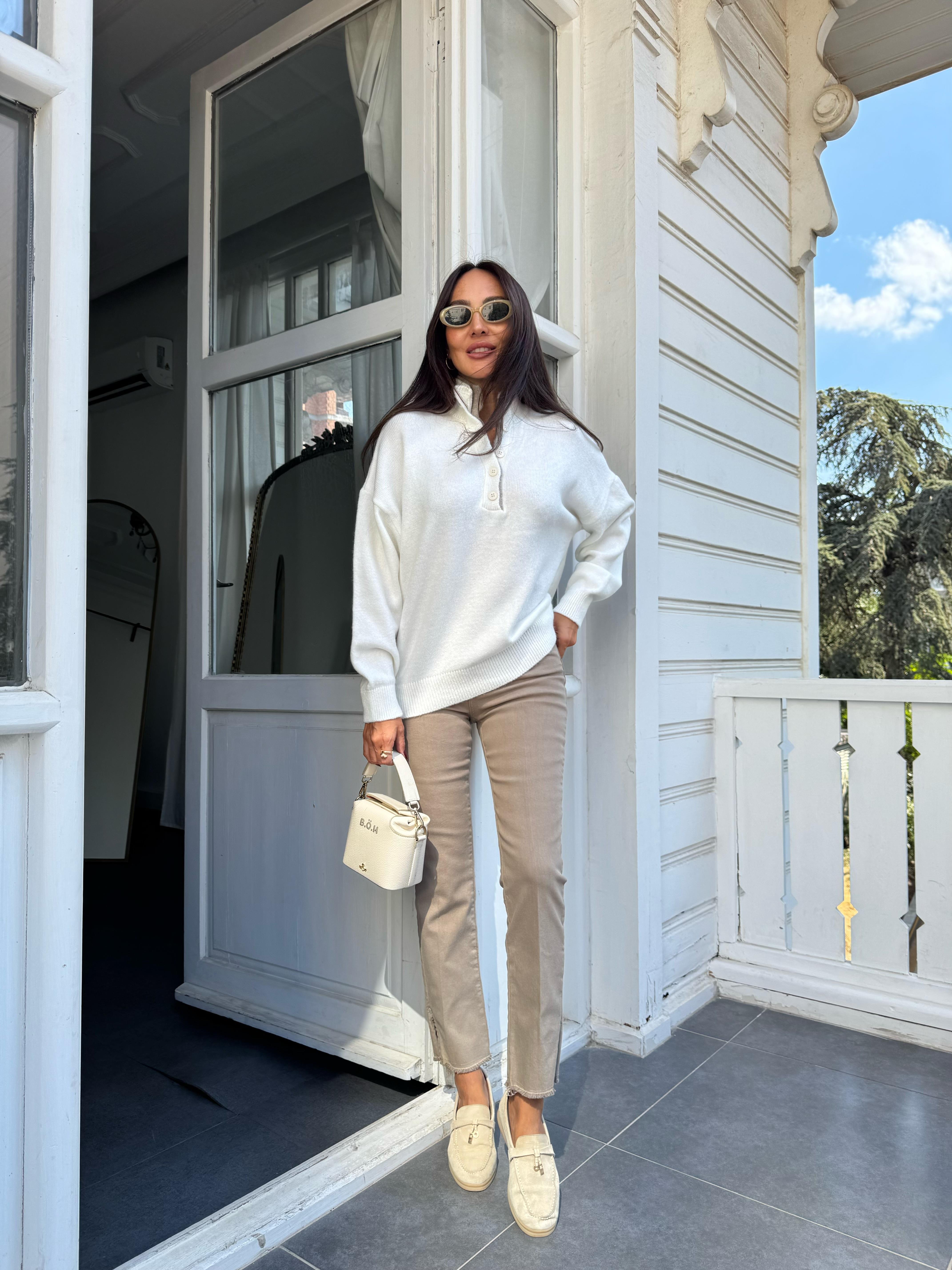 Kemik İki Patlı Düğmeli Kazak