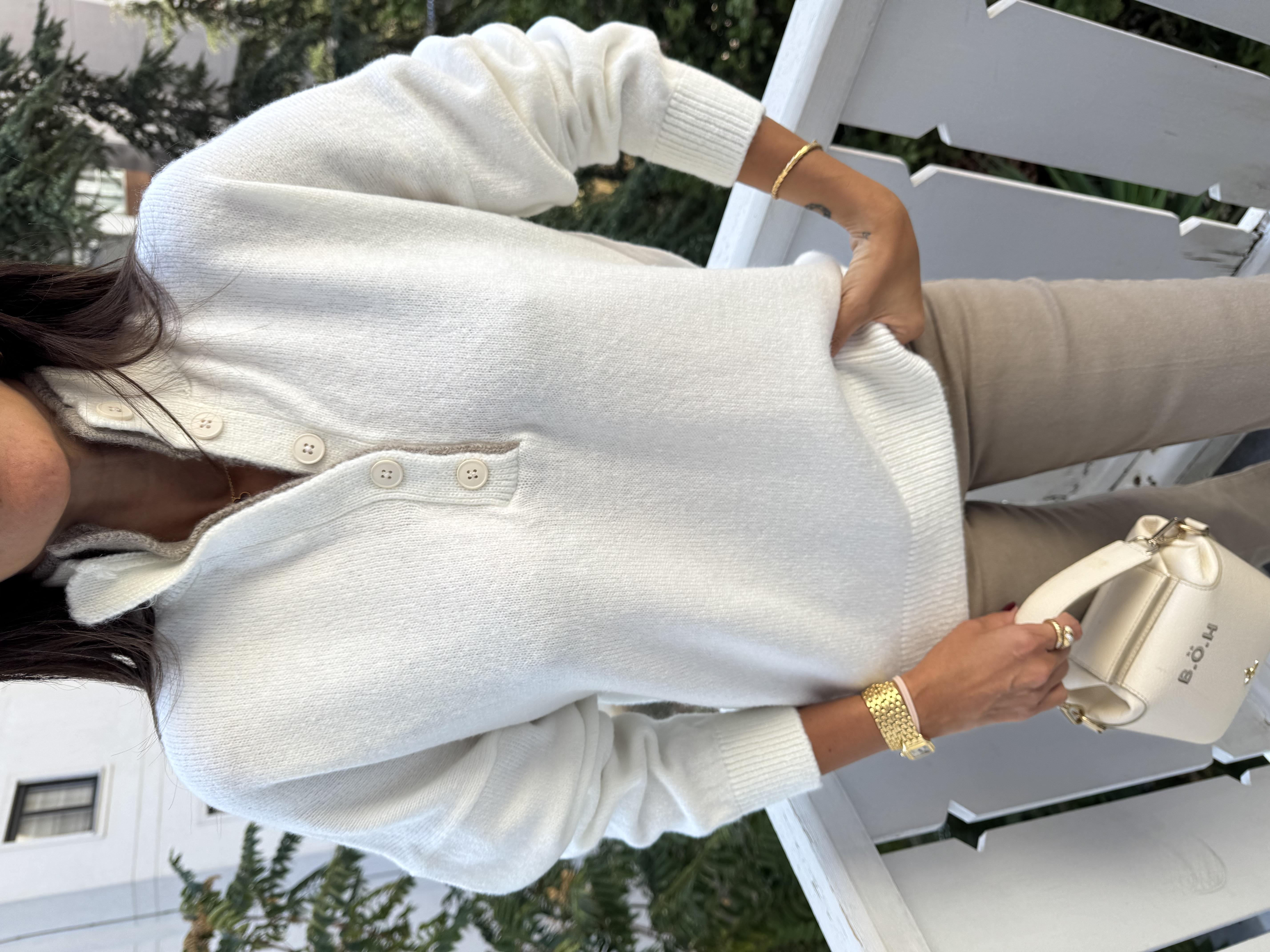 Kemik İki Patlı Düğmeli Kazak