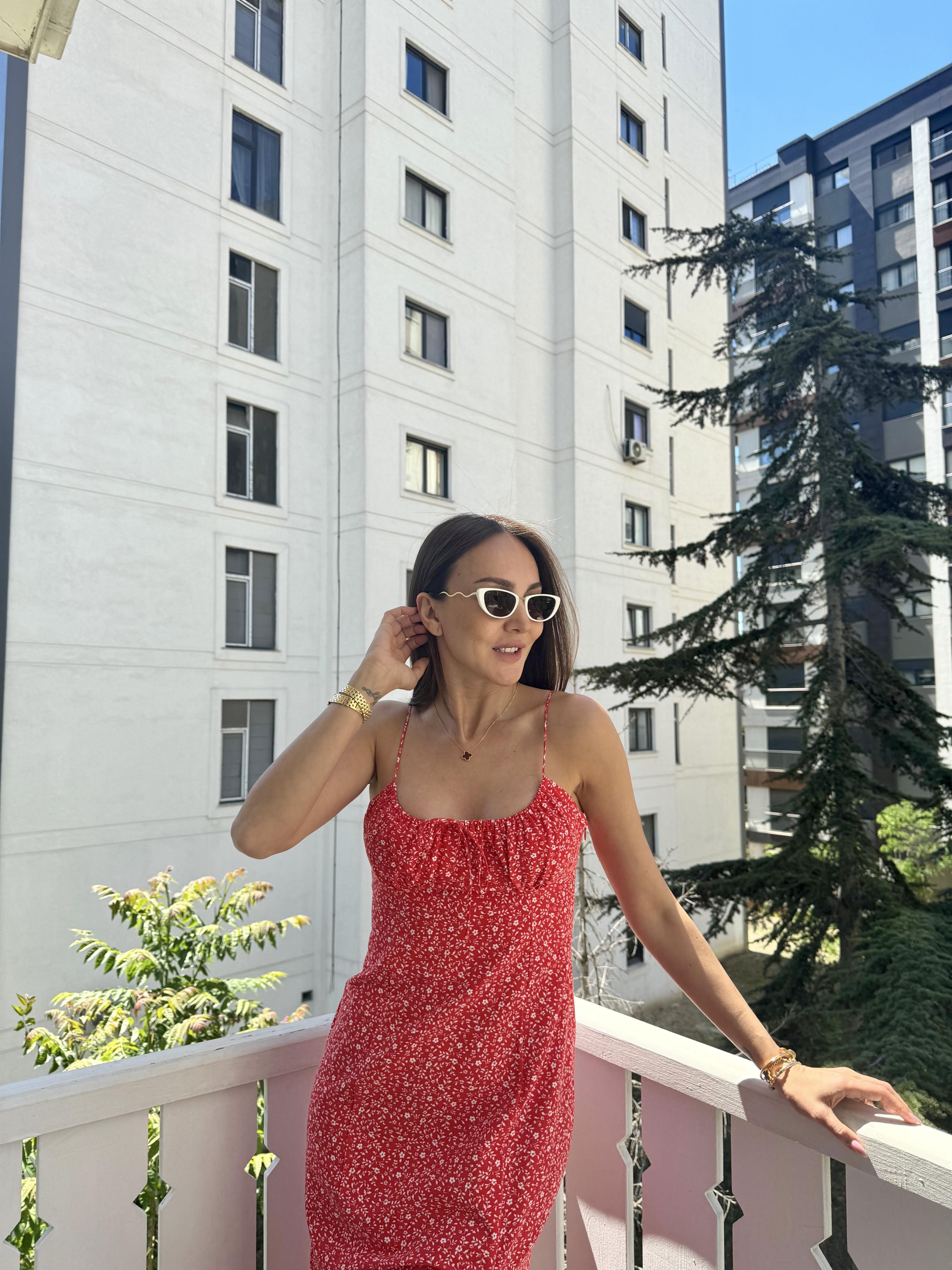 Kırmızı Çıtır Çicek Desen Midi Elbise