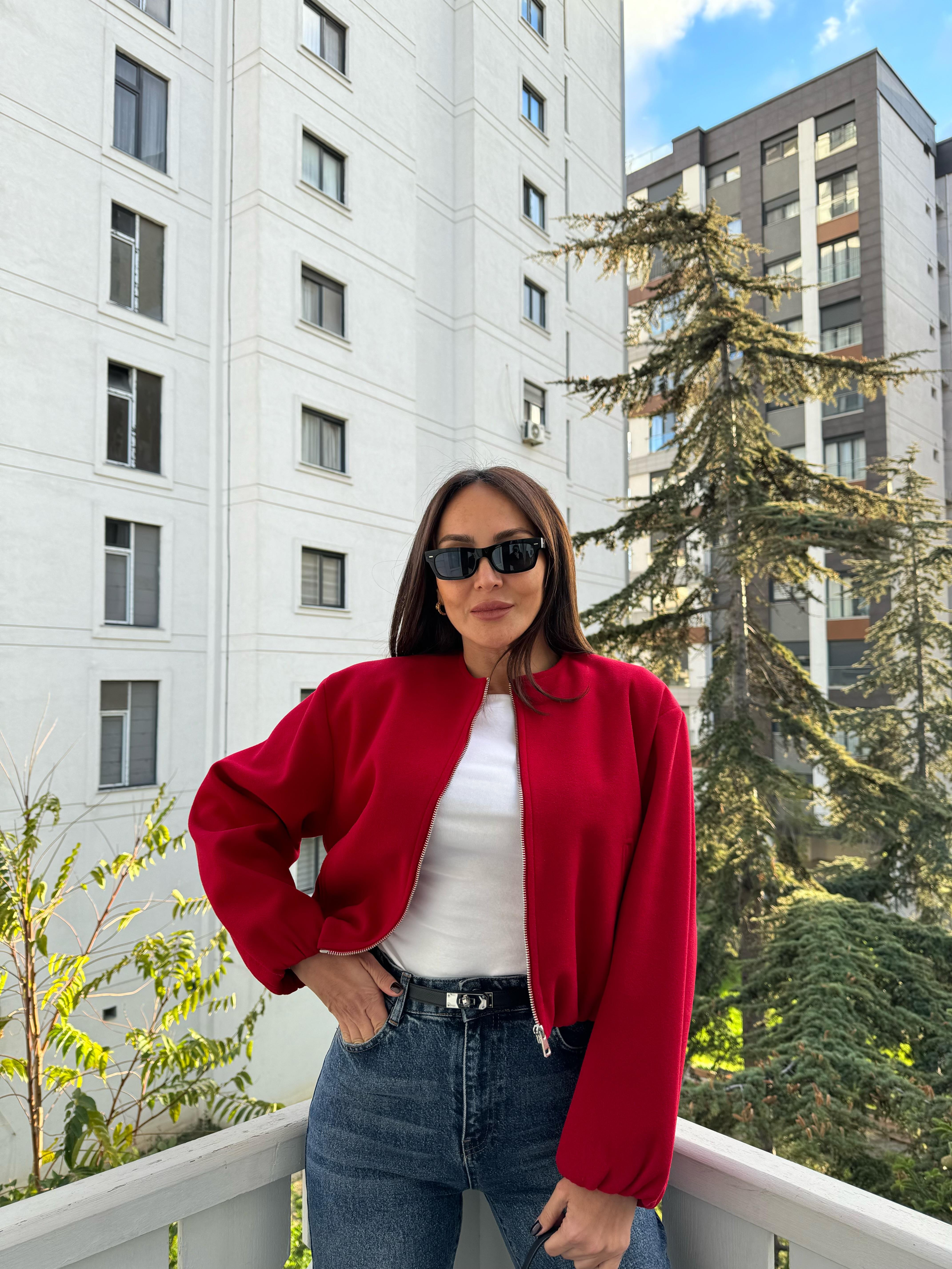 Kırmızı Kaşe Astarlı Bomber Ceket