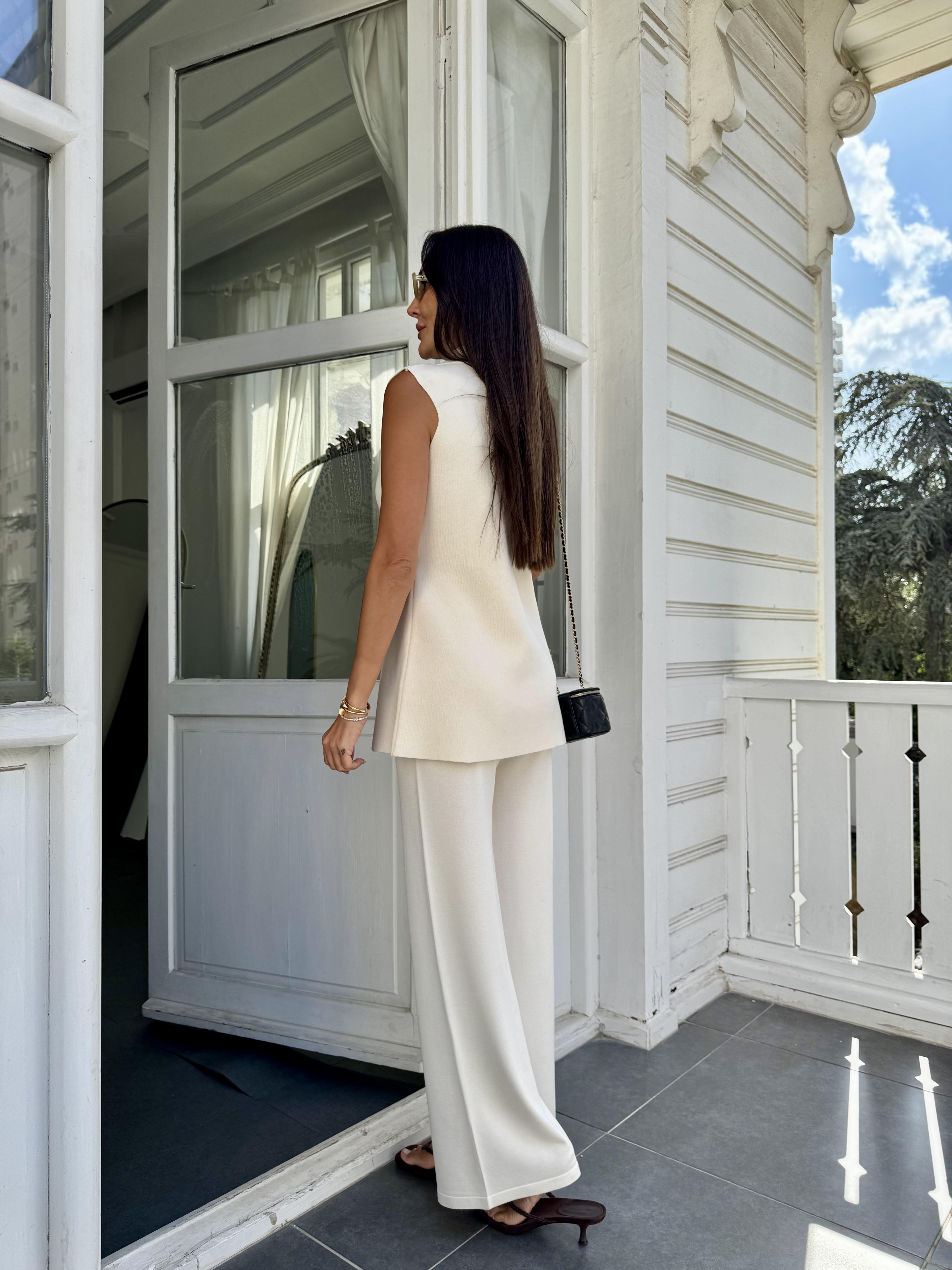 Krem Premium İnce Fitilli Triko Pantolon
