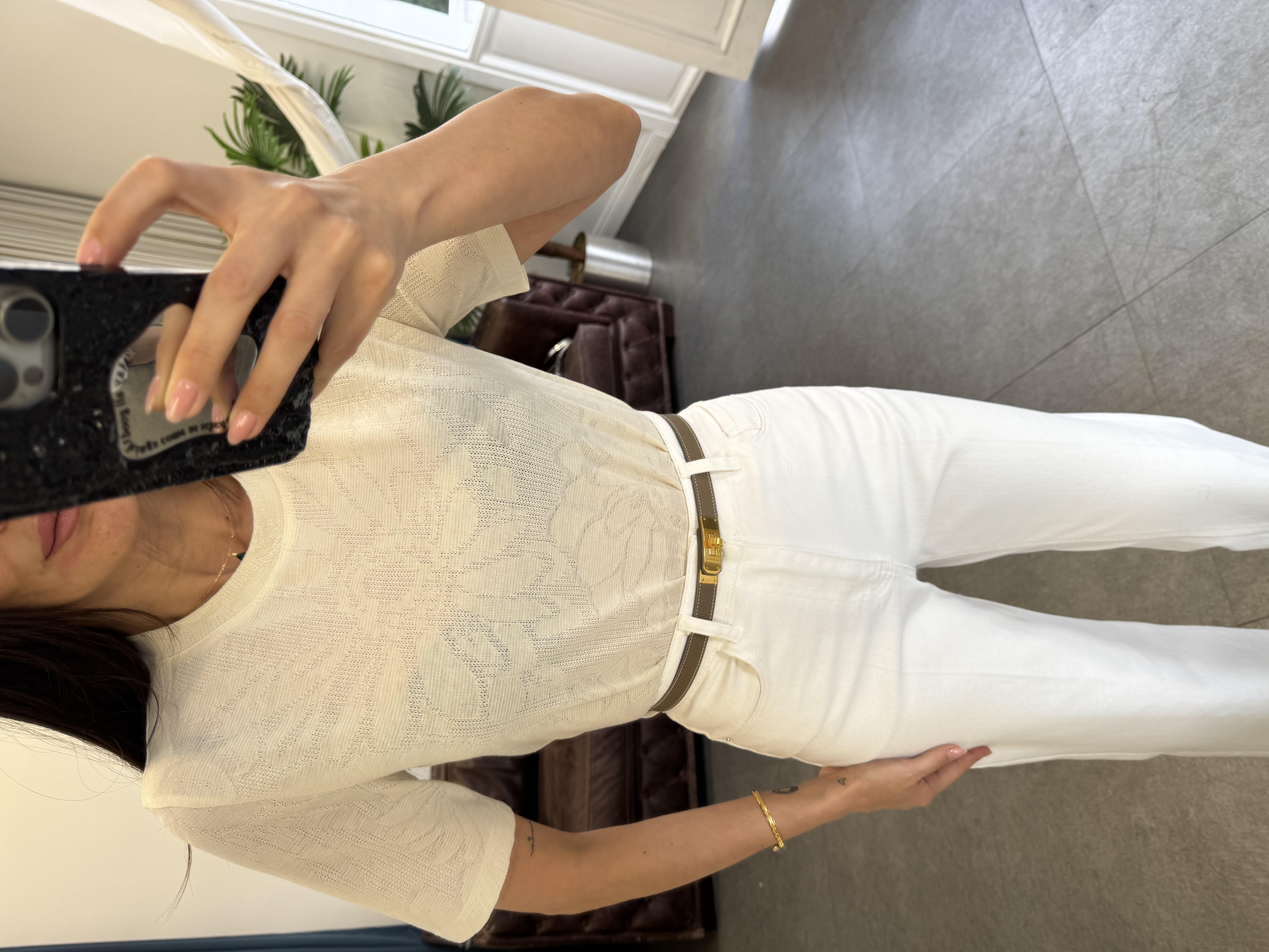 Krem Kendinden Desenli Kısa Kollu Tişört