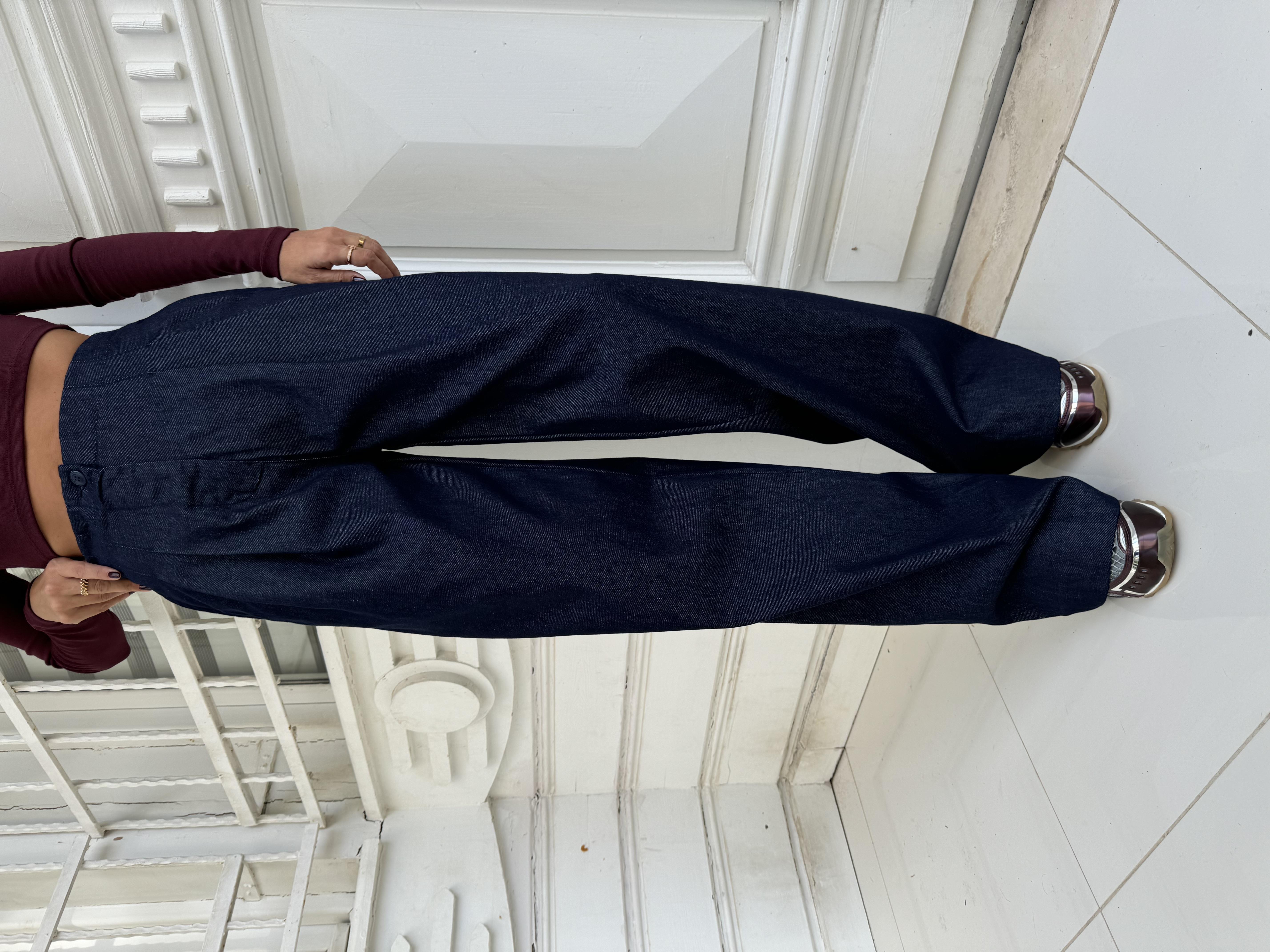 Lacivert Geniş Kesim Jean