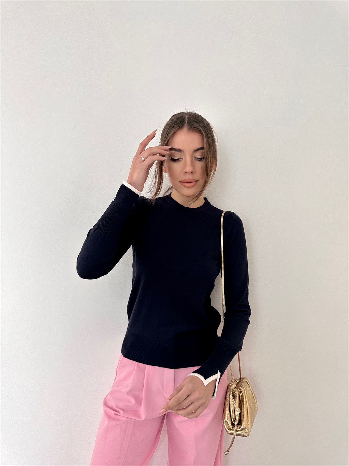 Lacivert Kol Yırtmaçlı Basic Triko