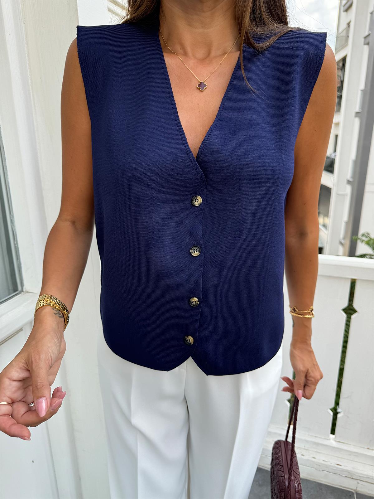 Lacivert V Yakalı Çelik Örme Yelek