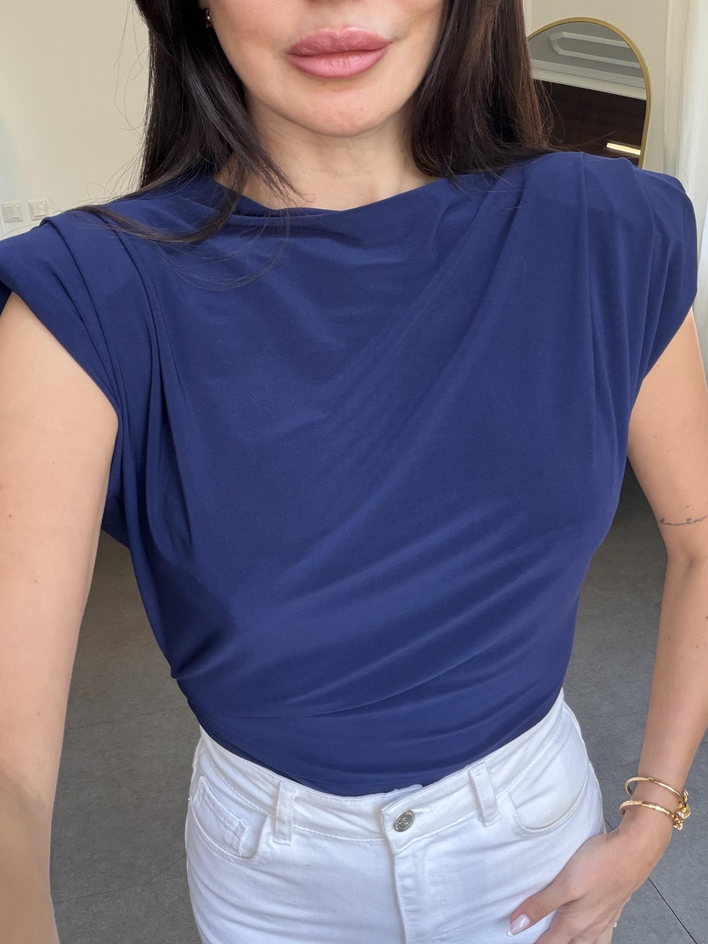 Lacivert Vatkalı Pileli Bluz