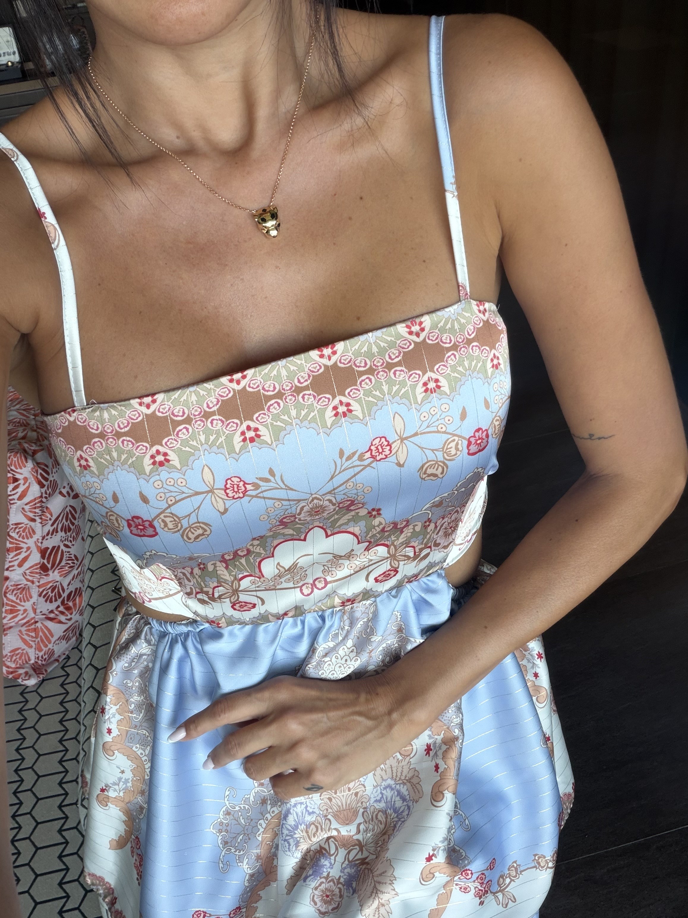 Mavi Askılı Saten Kat Kat Tasarımlı Elbise