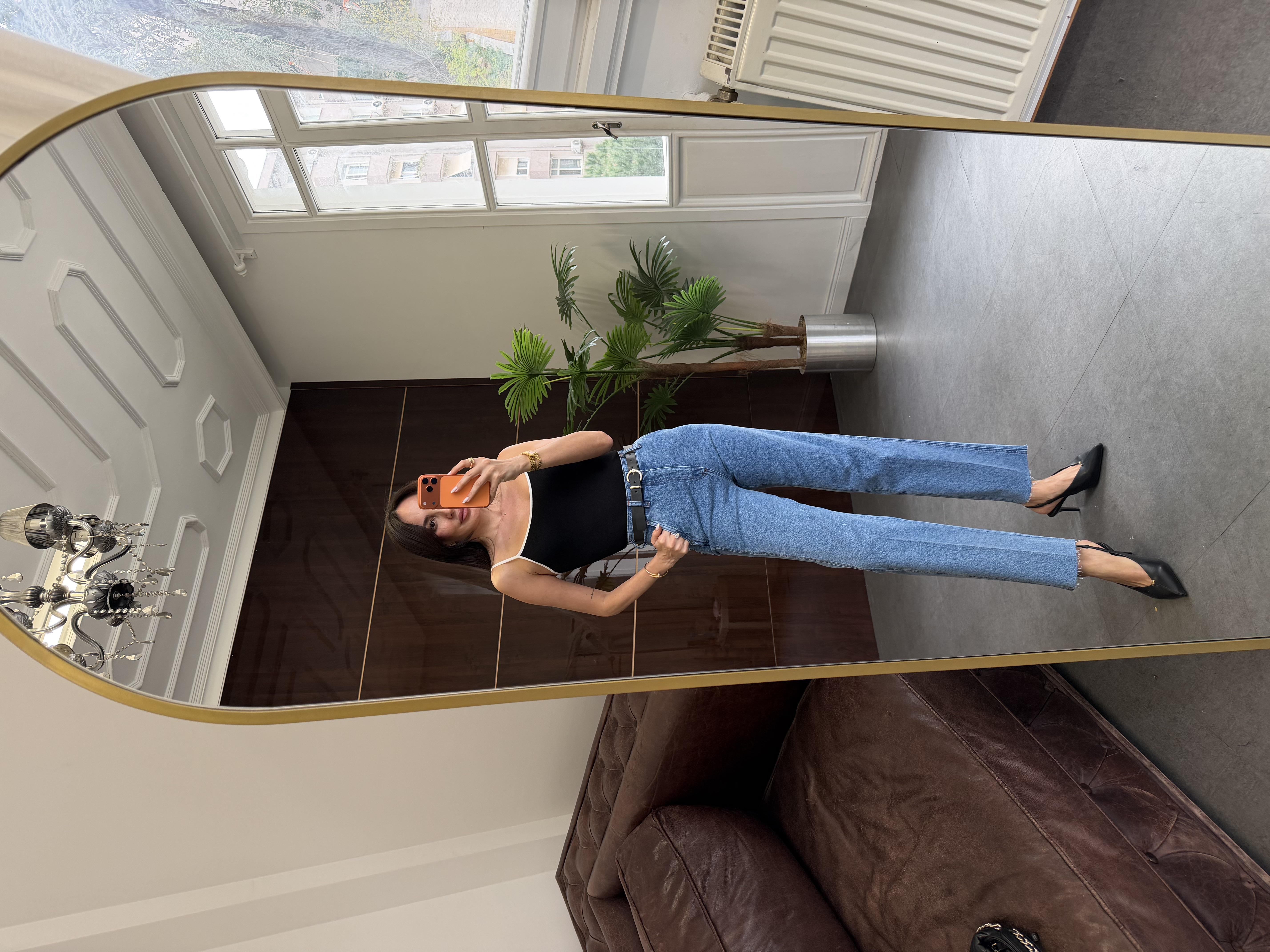 Mavi Boru Paça Kemerli Jean Pantolon