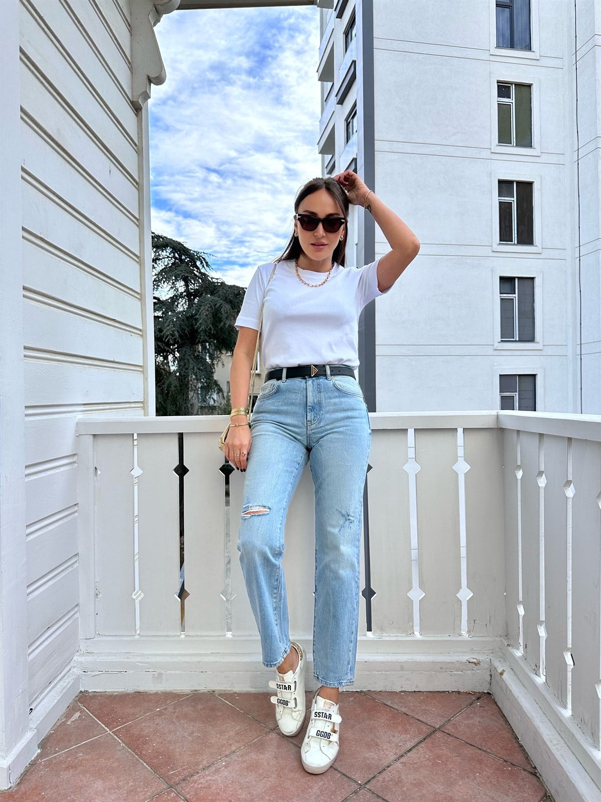 Mavi Dizi Lazer Kesik Mom Jean