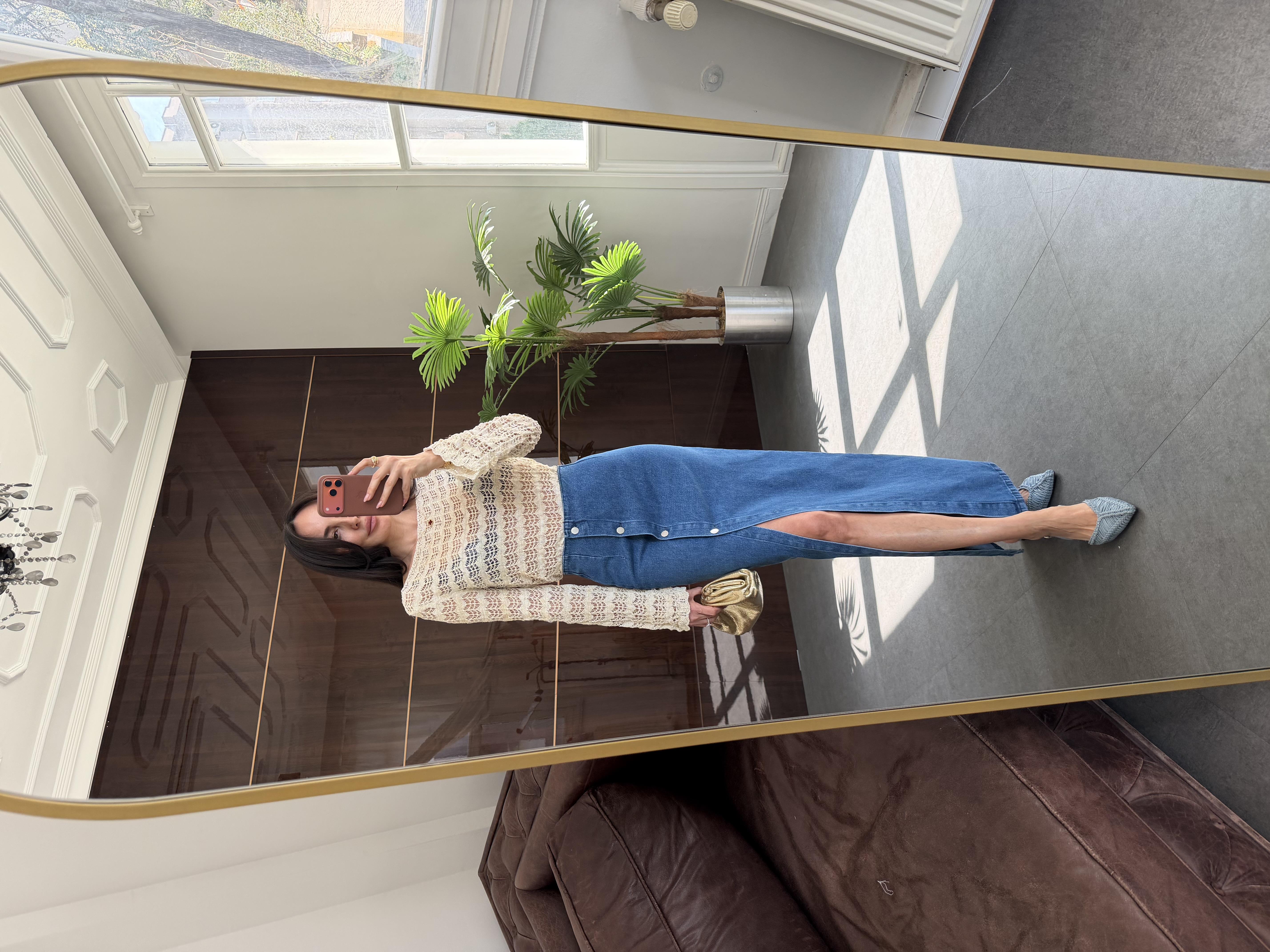 Mavi Düğmeli Yırtmaçlı Midi Kot Etek