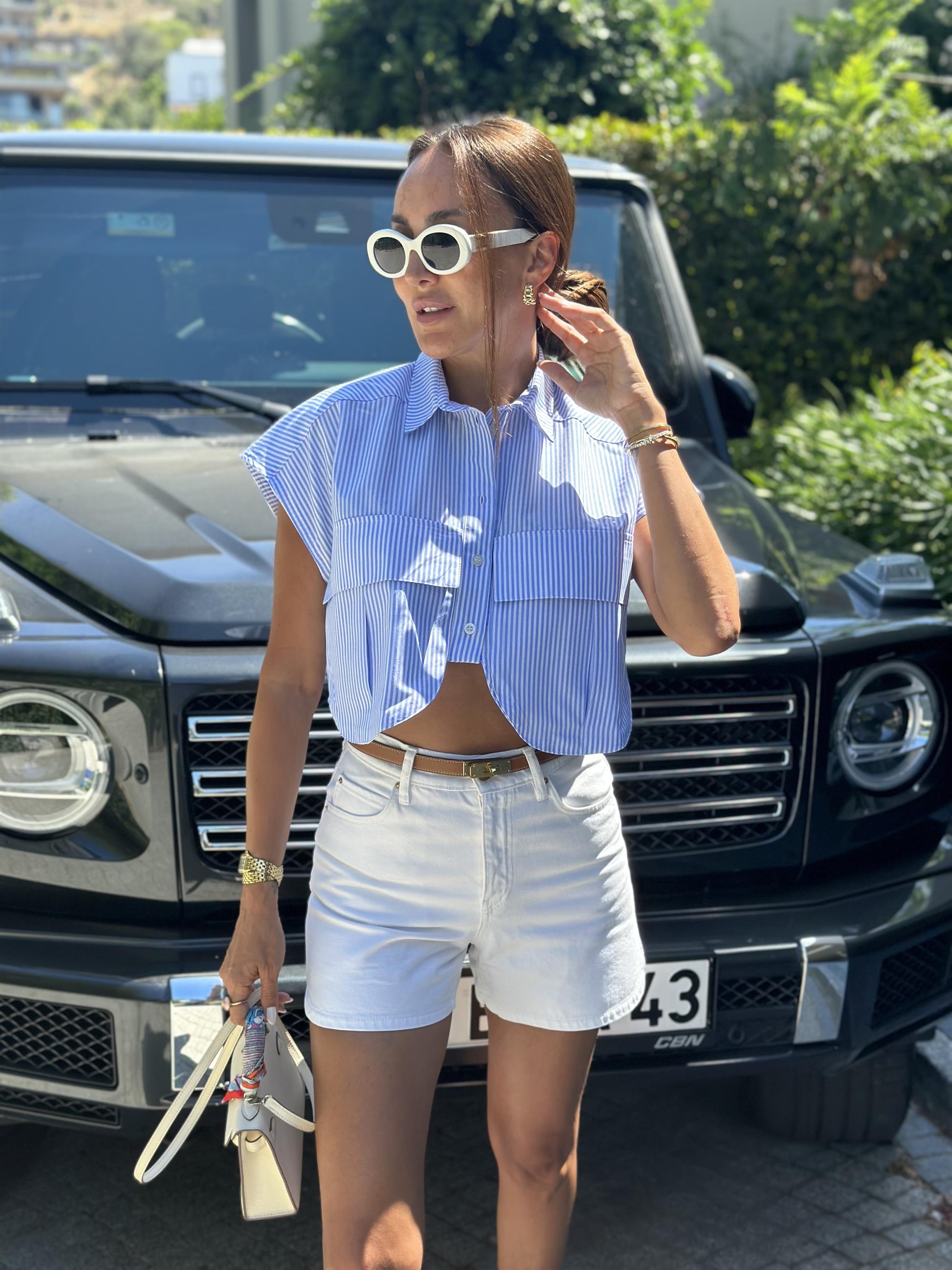 Mavi Geniş Cepli Kısa Yelek