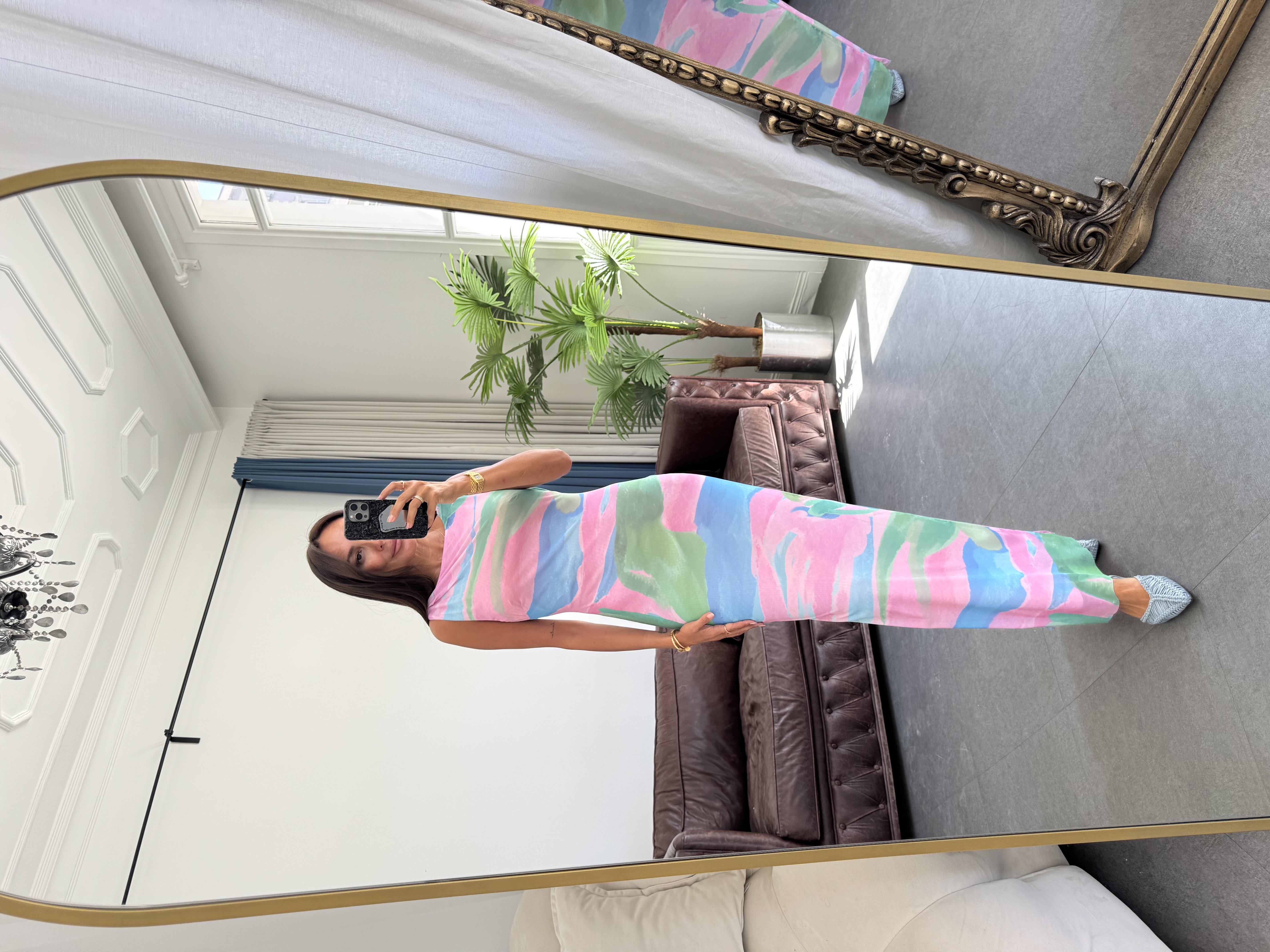 Mavi-Pembe Renkli Kolsuz Elbise