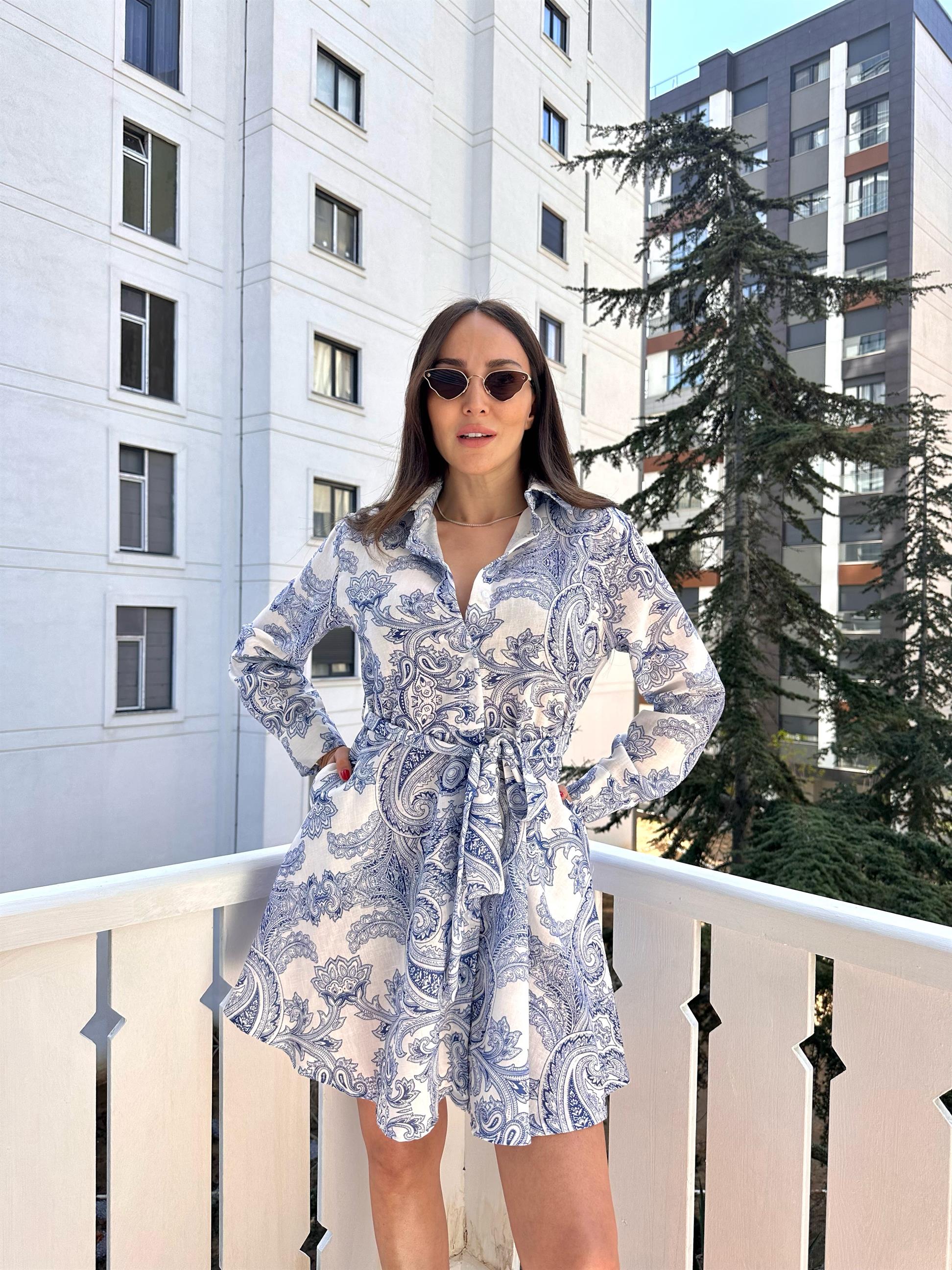 Mavi Şal Desen Volanlı Gömlek Yaka Elbise