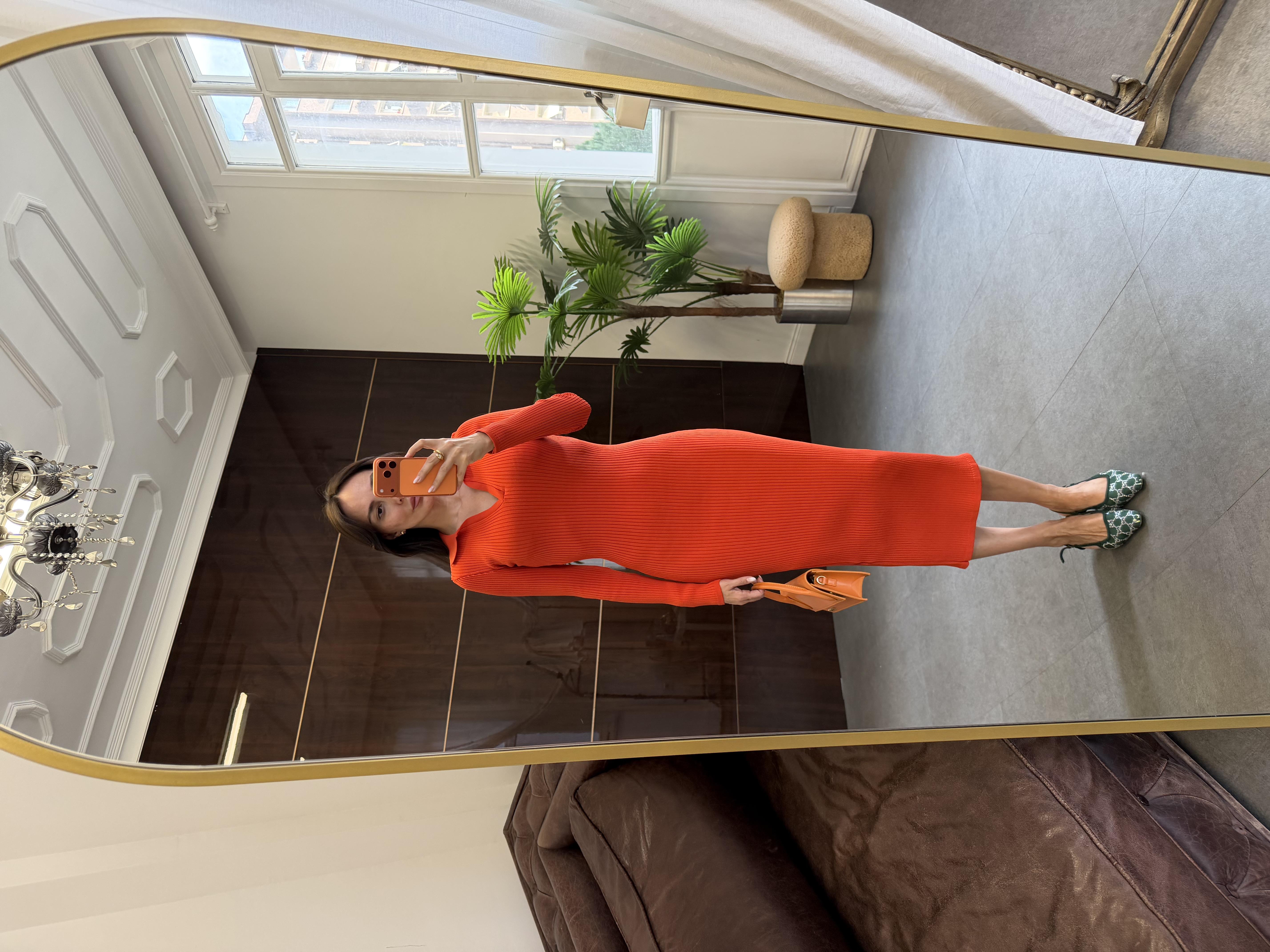 Oranj Uzun Kollu Polo Yaka Elbise