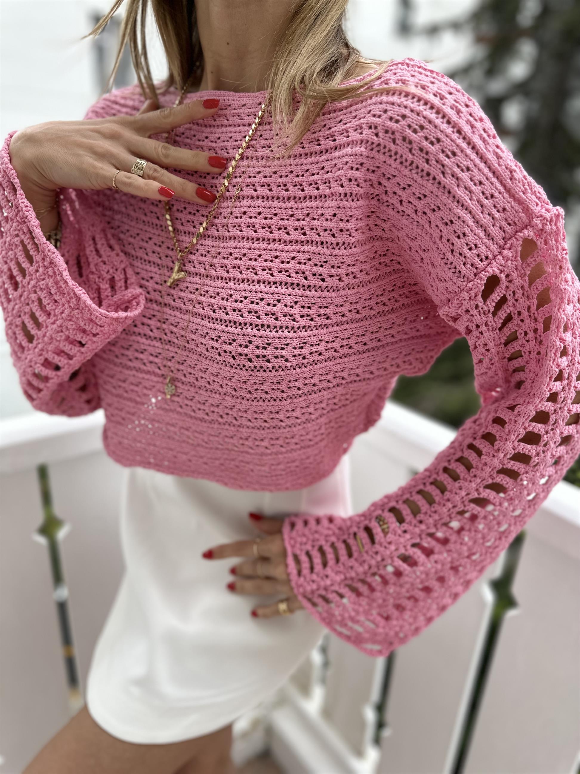 Pembe Kolları Delikli Triko