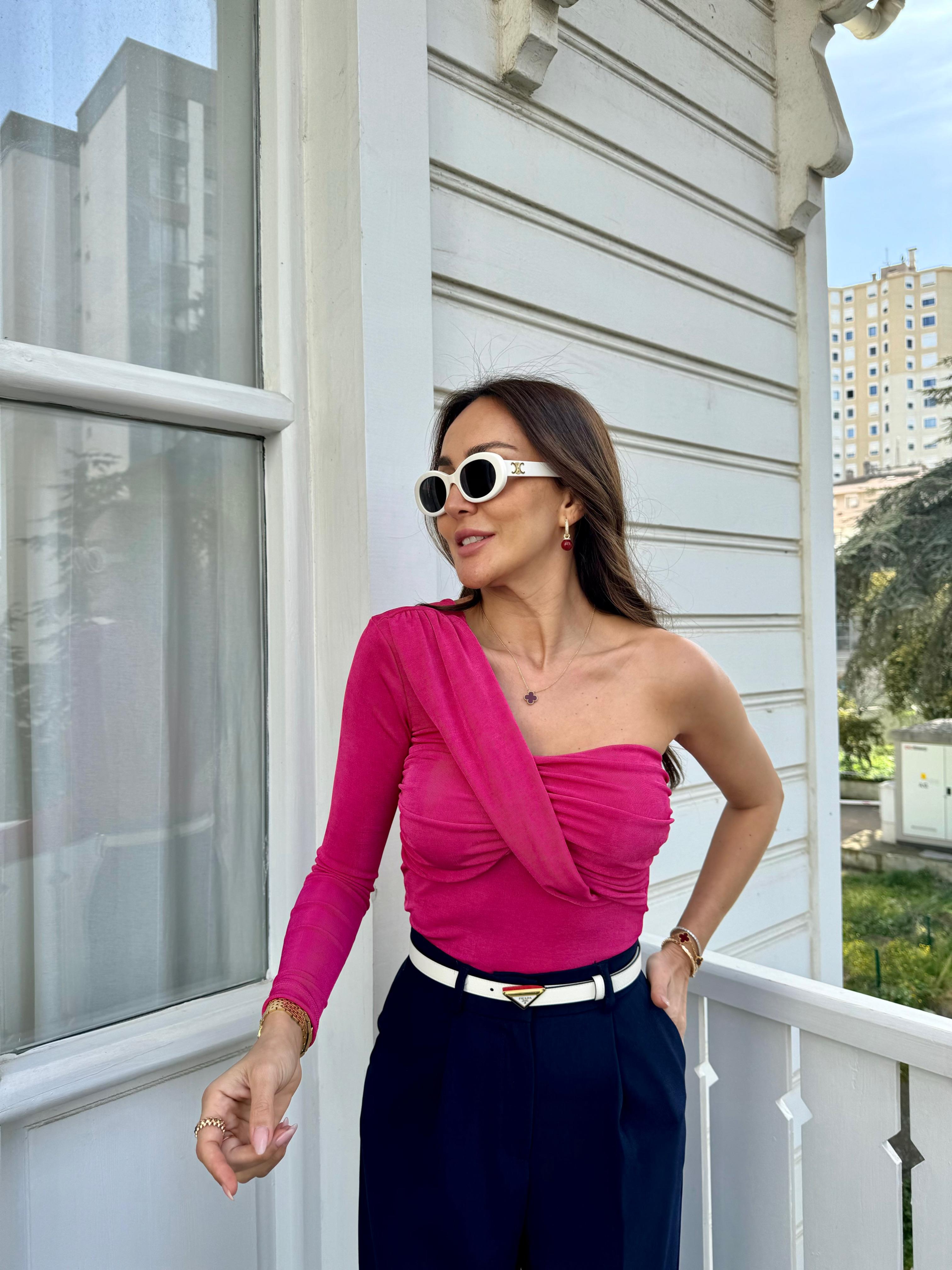 Pembe Tek Kol Drapeli Bluz