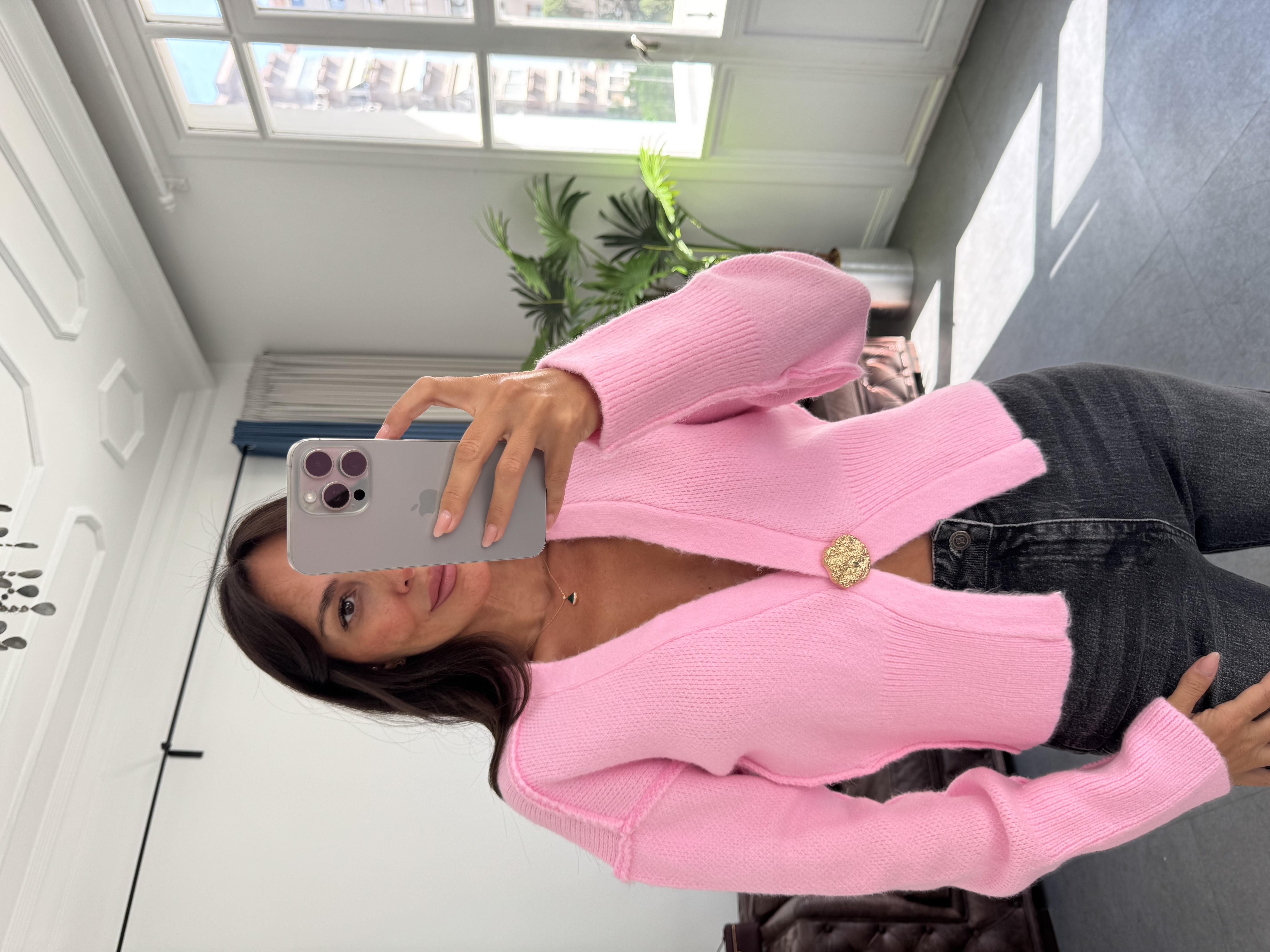 Pembe Ters Dikişli Tek Düğmeli Hırka