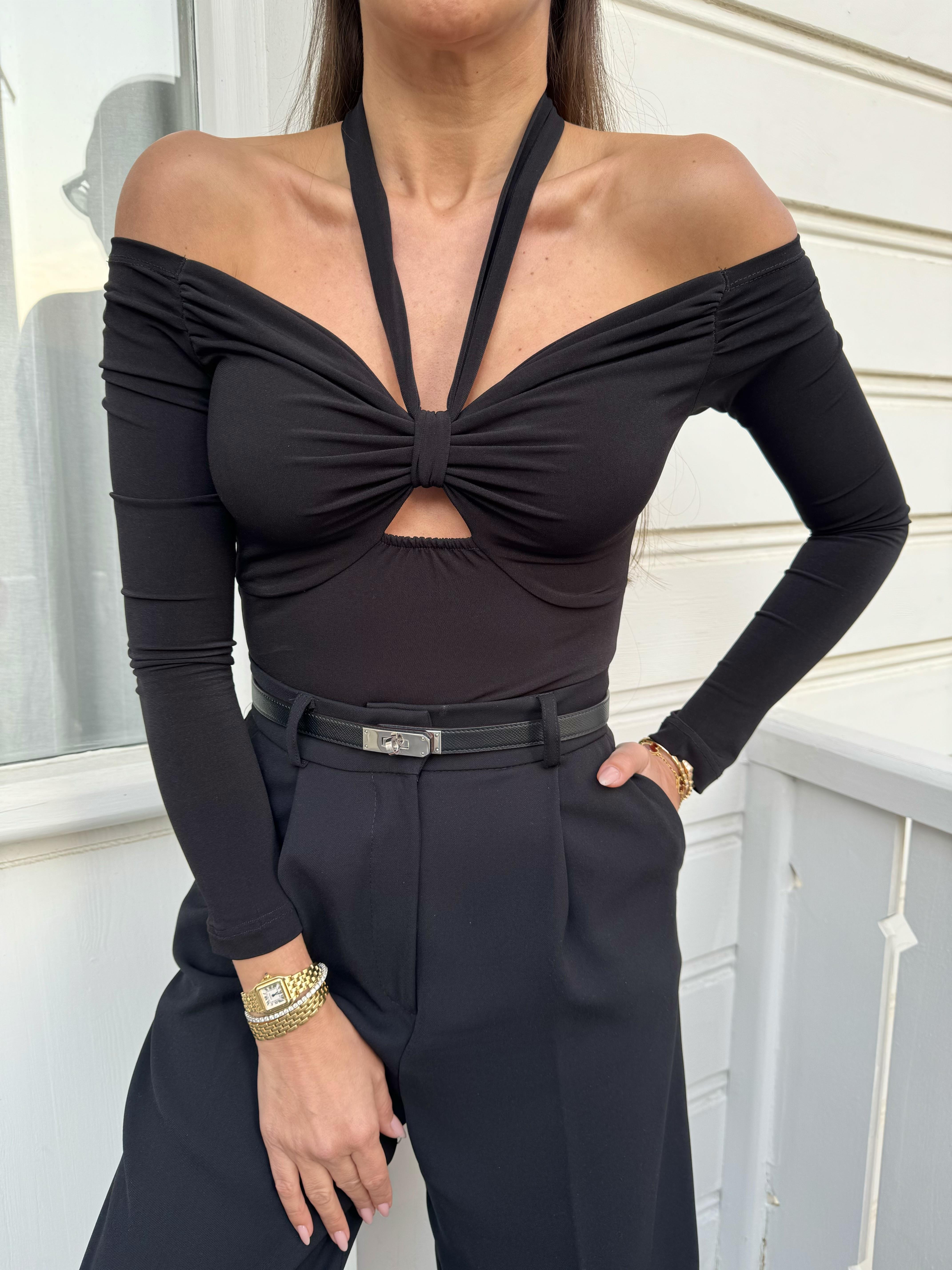 Siyah Bağlamalı Düşük Omuz Body Suit