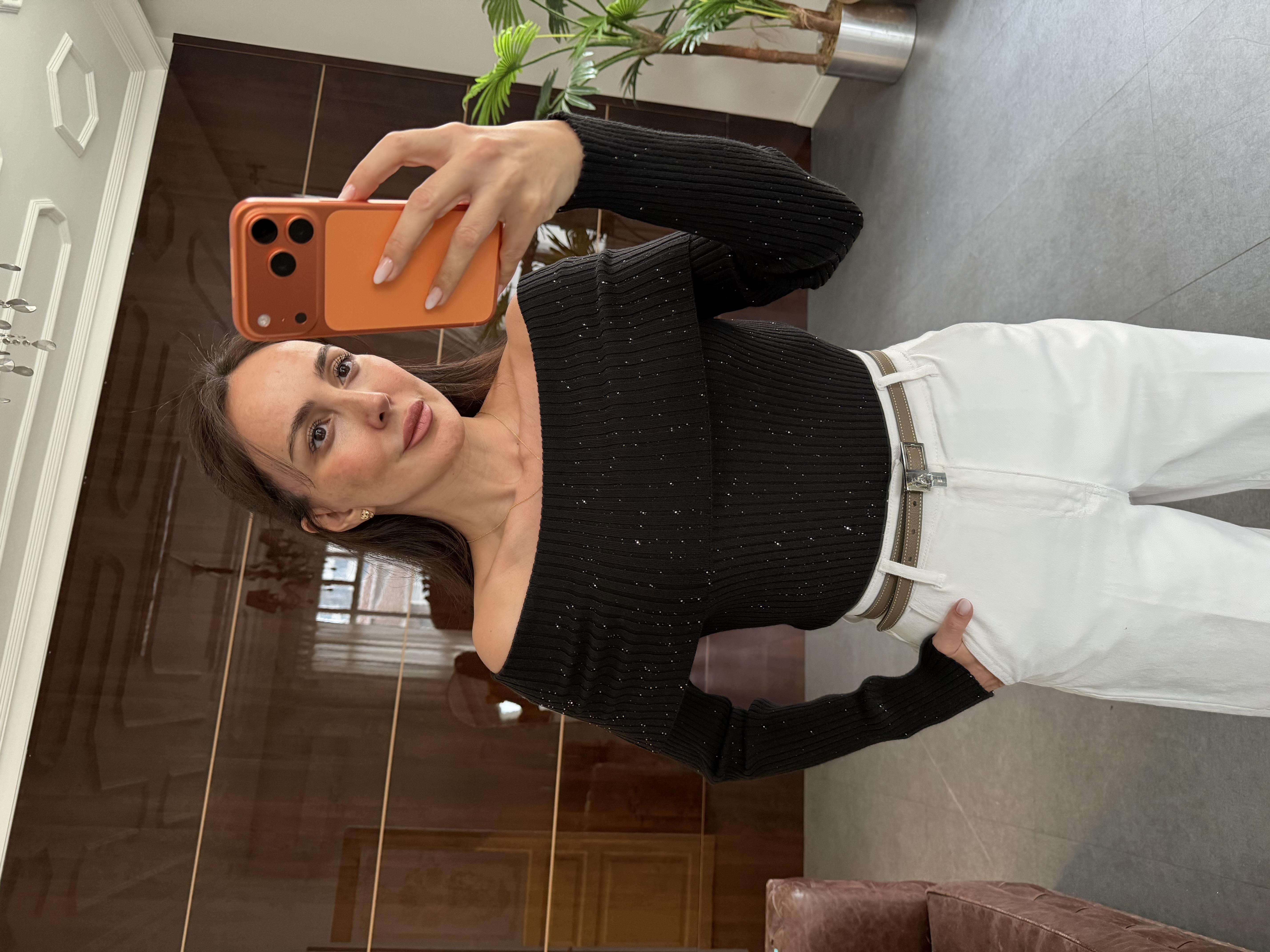 Siyah Bardot Yaka Pullu Fitilli Triko Kazak