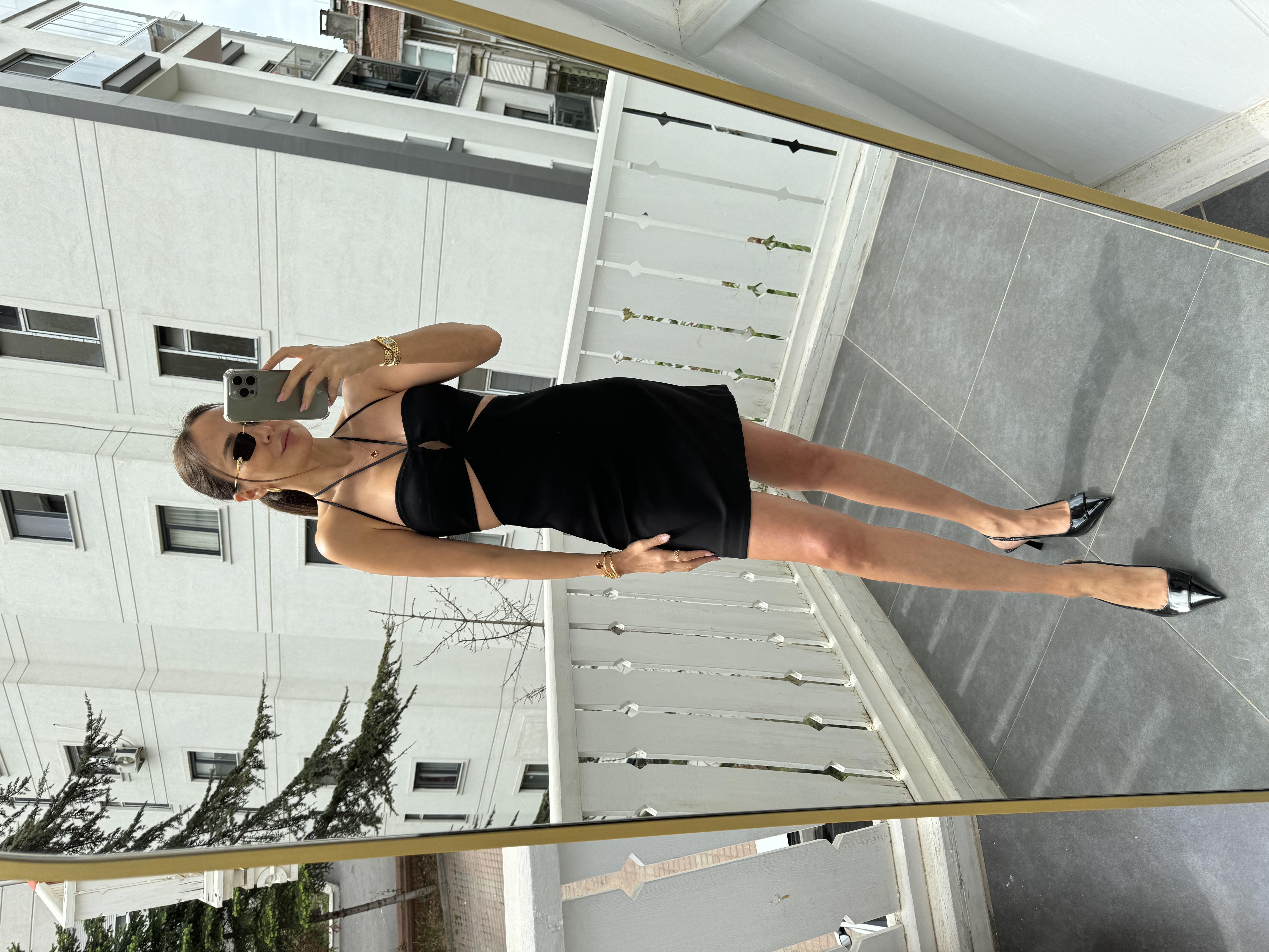 Siyah Çapraz Dekolte Mini Elbise