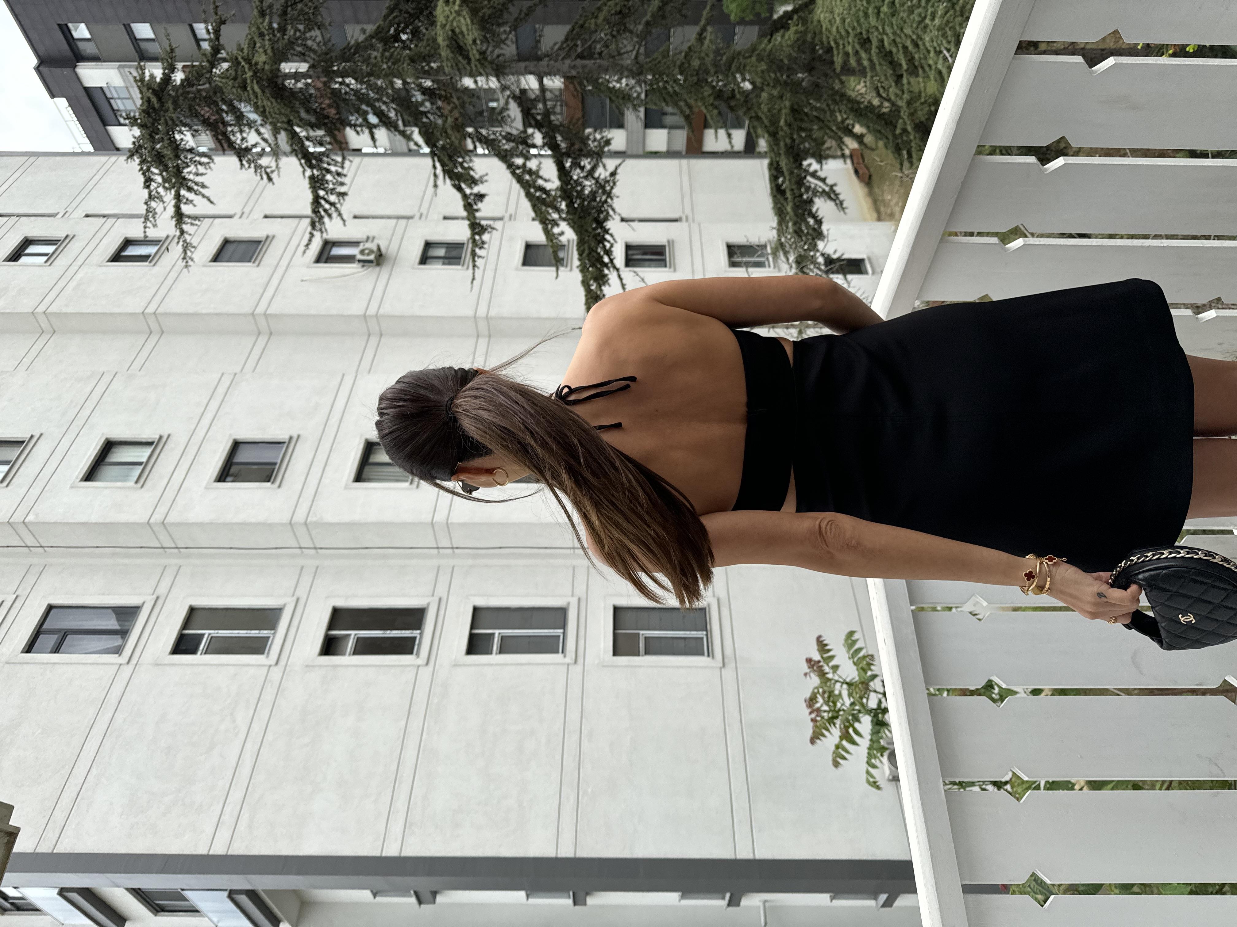 Siyah Çapraz Dekolte Mini Elbise