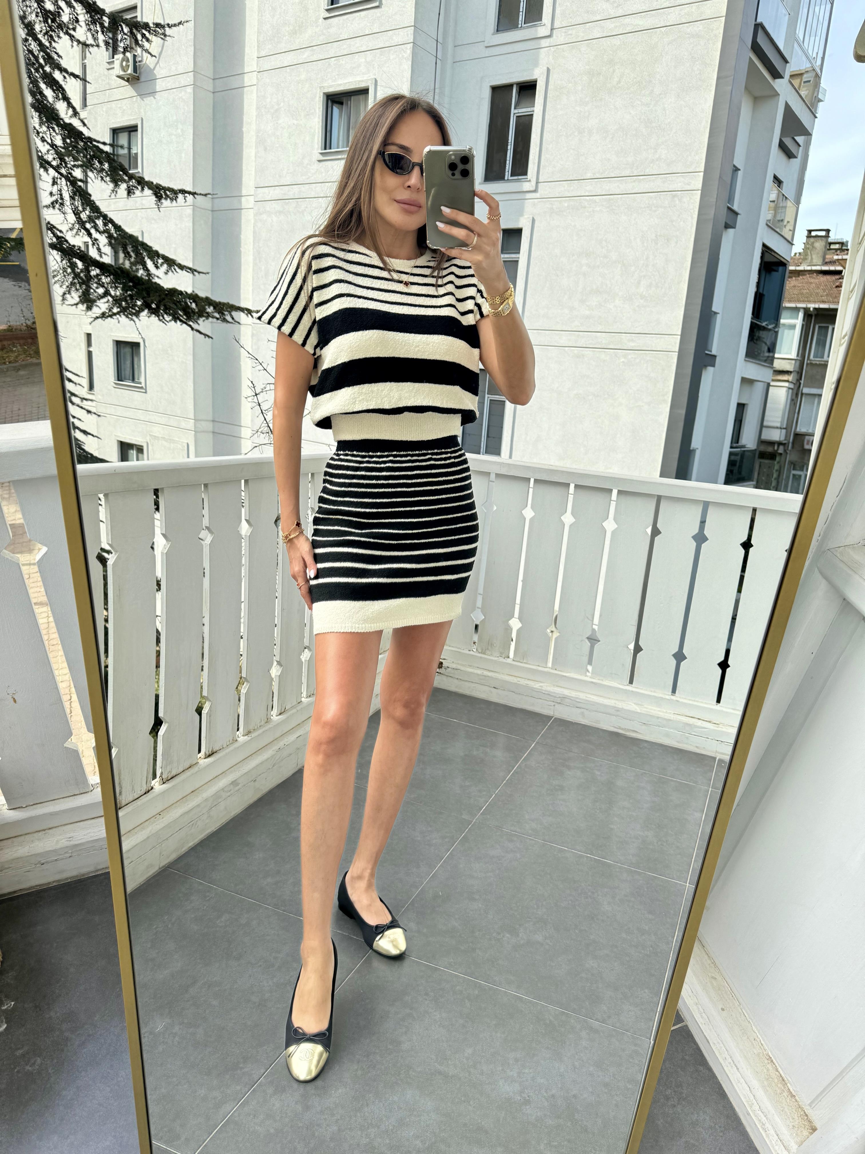 Siyah Çizgili Havlu Takım