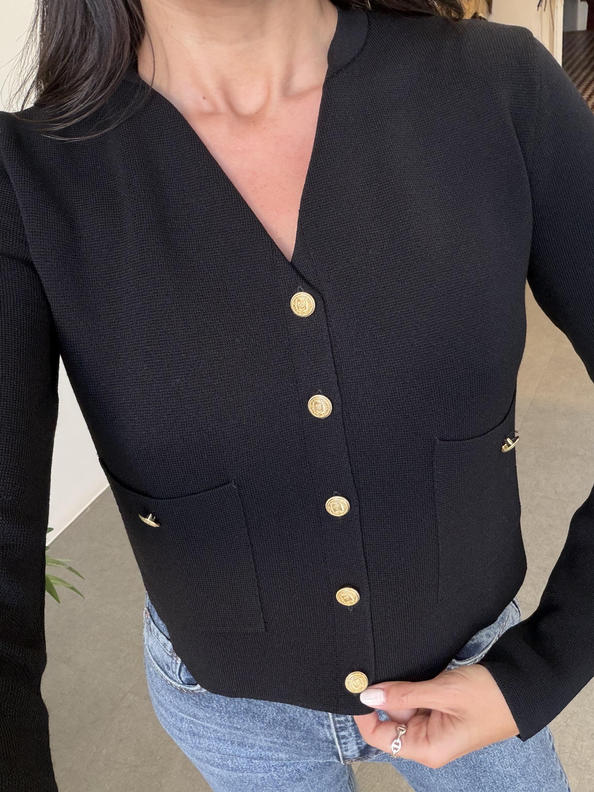 Siyah Gold Düğmeli Cepli Hırka