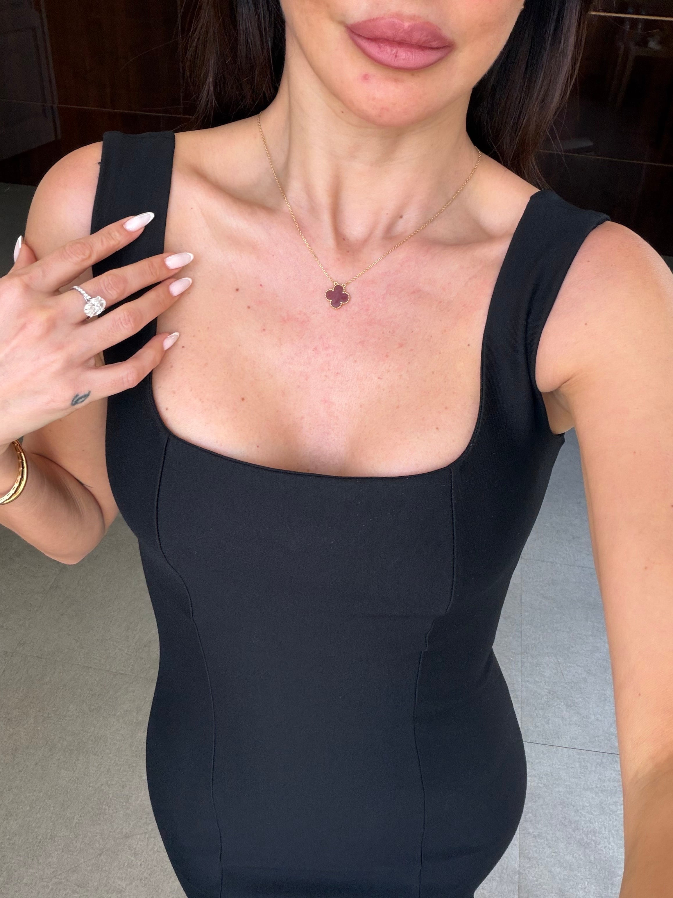 Siyah Kalın Askılı Kalem Elbise