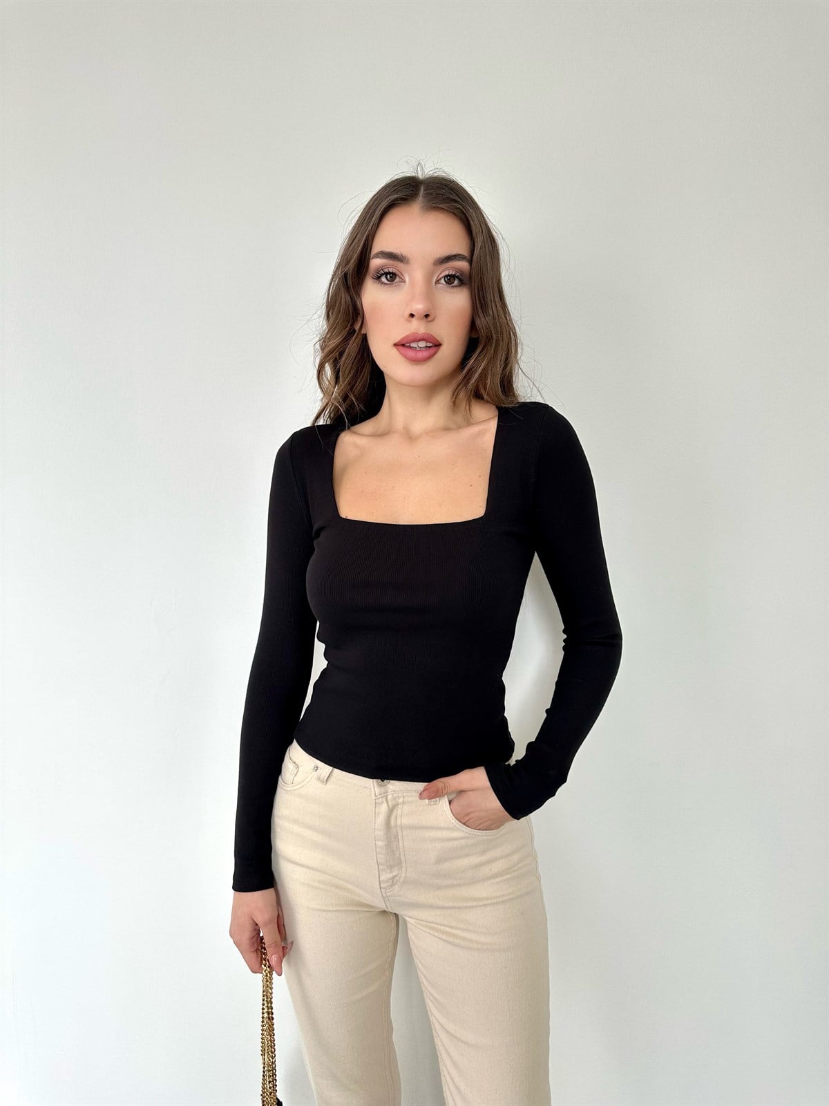 Siyah Kare Yaka Kaşkorse Bluz