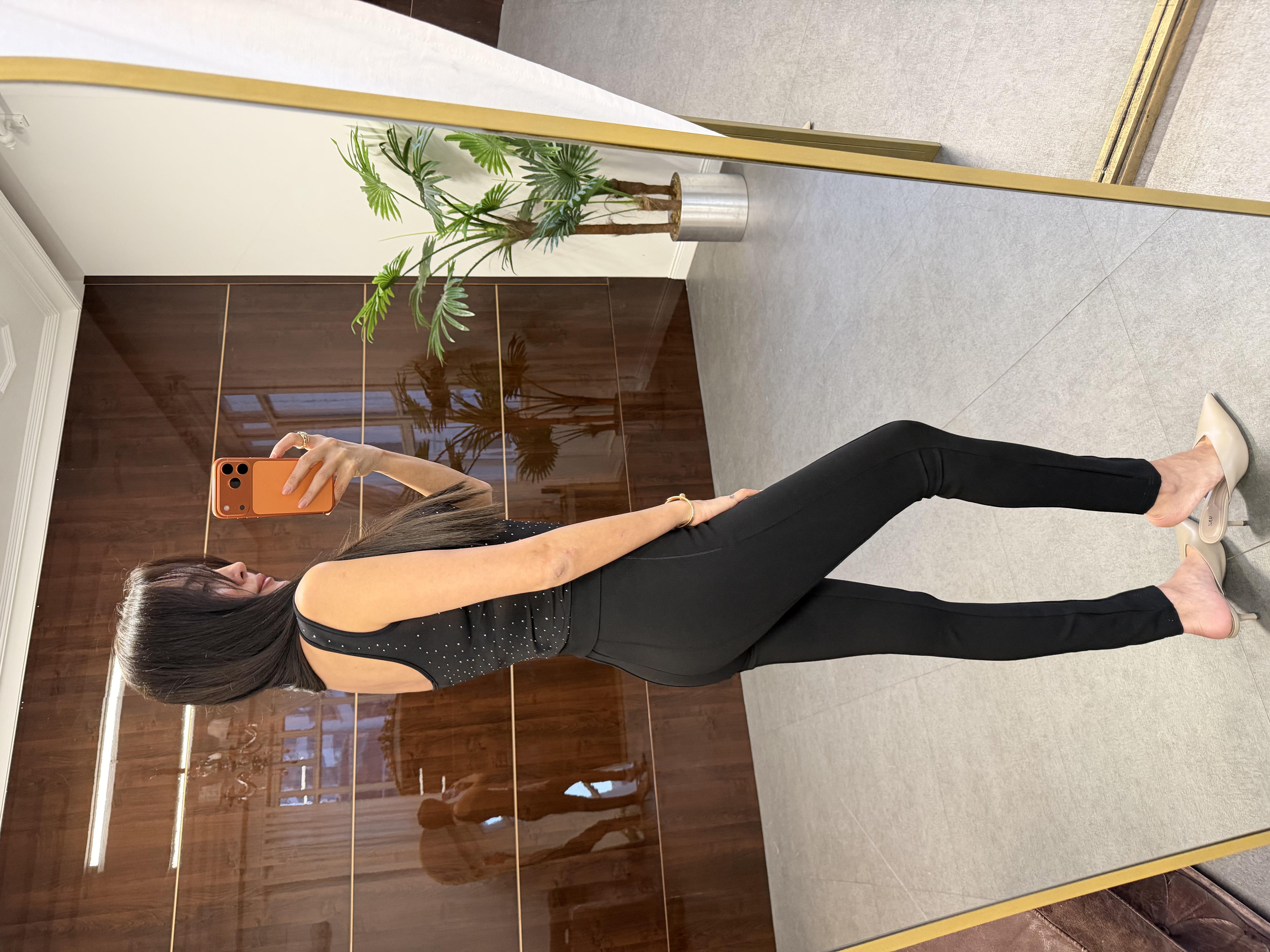 Siyah Kemerli Tayt Pantolon