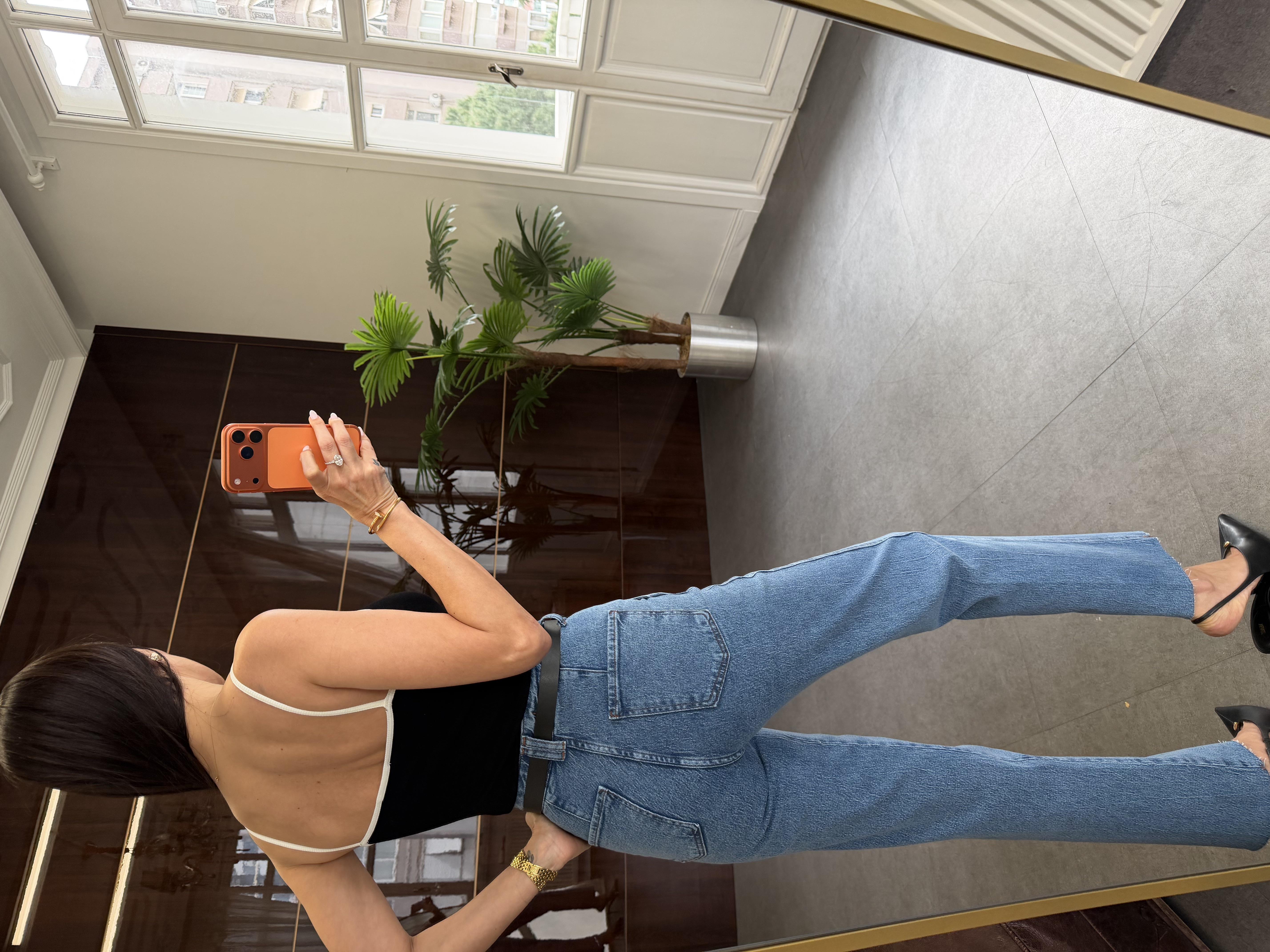 Siyah Kontrast Şeritli Askılı Top